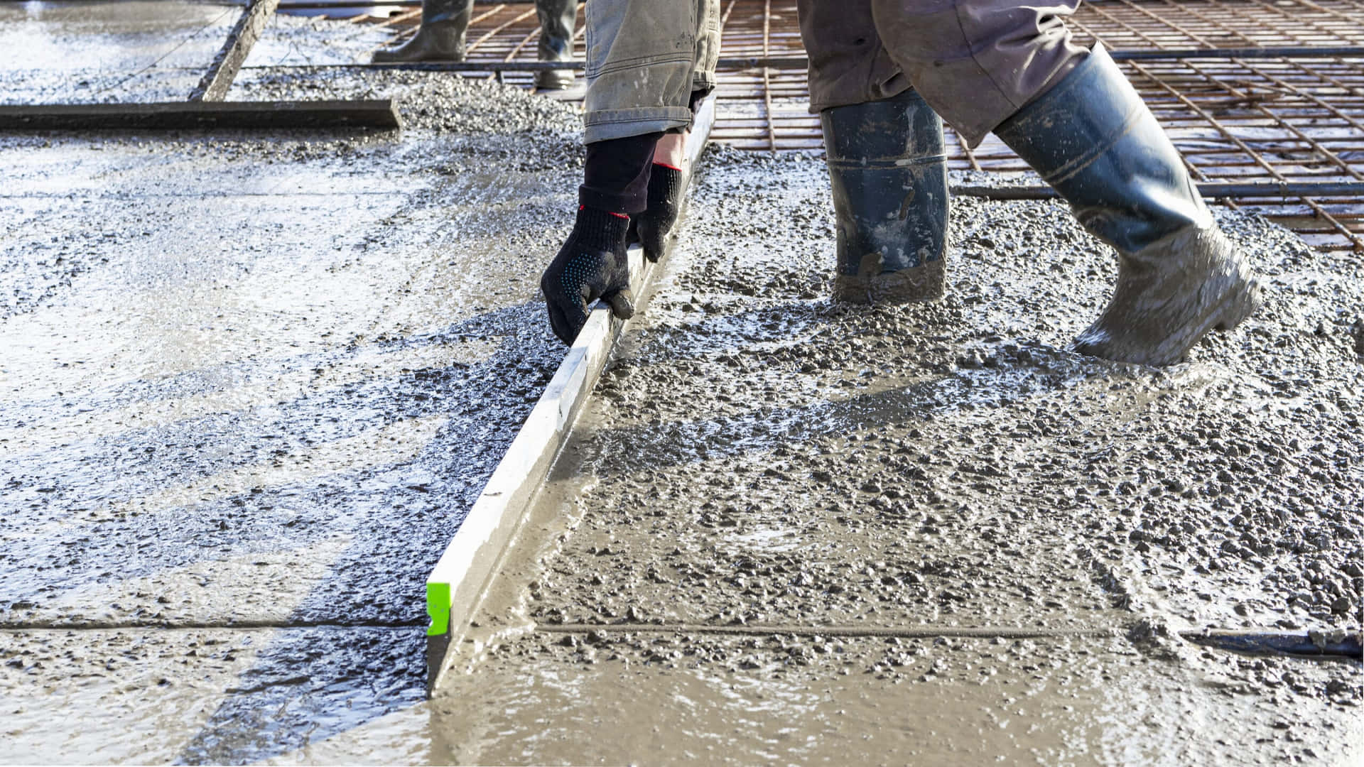 Wet Concrete Flooring Picture