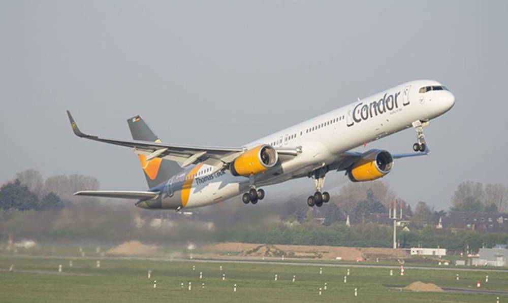 Condor Airlines Glat Flyvning Takeoff Tapet Wallpaper