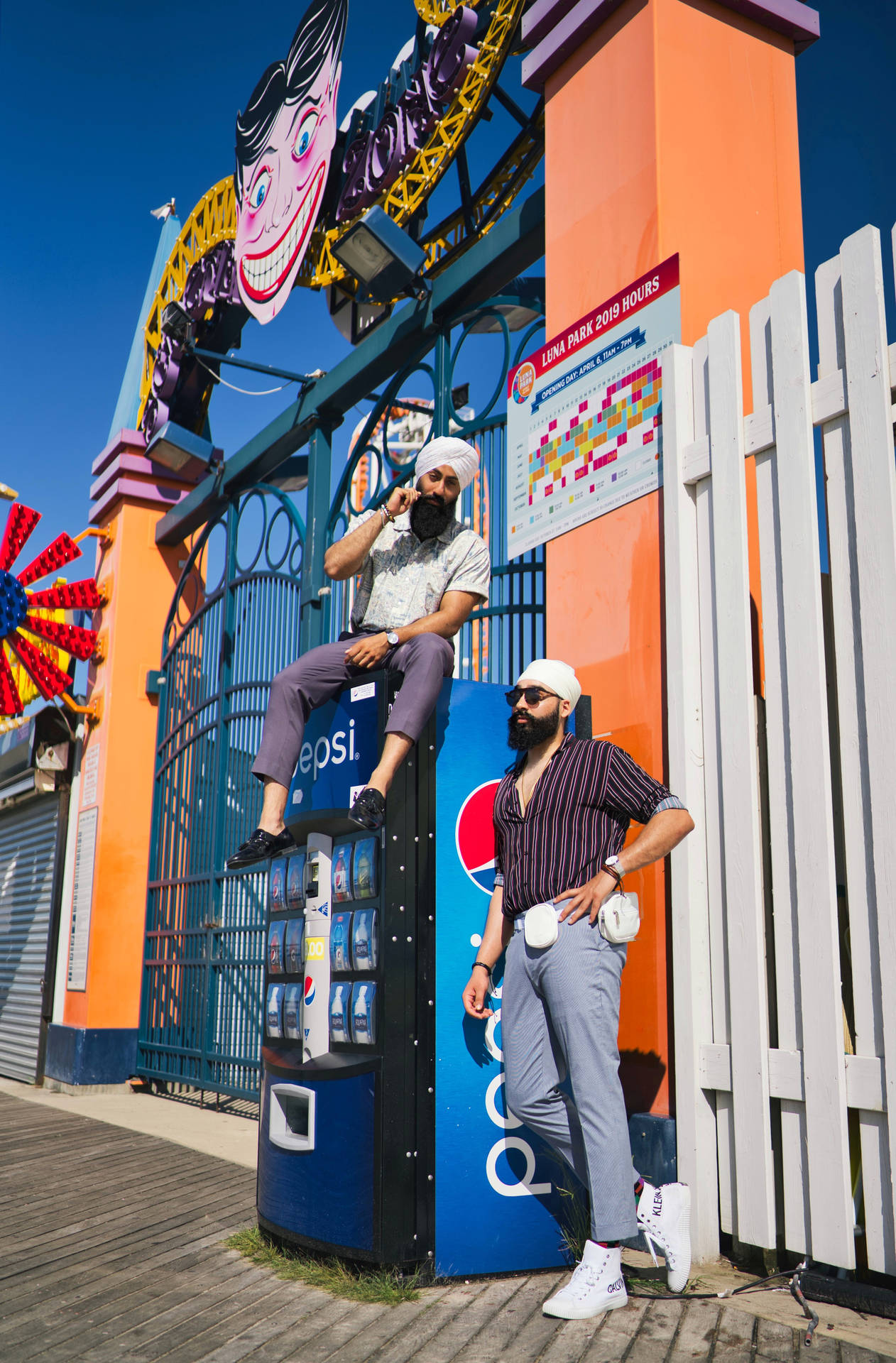 Coney Island Men At Gate Wallpaper
