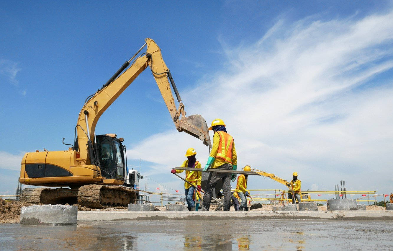 Construction Worker Doing Teamwork Wallpaper
