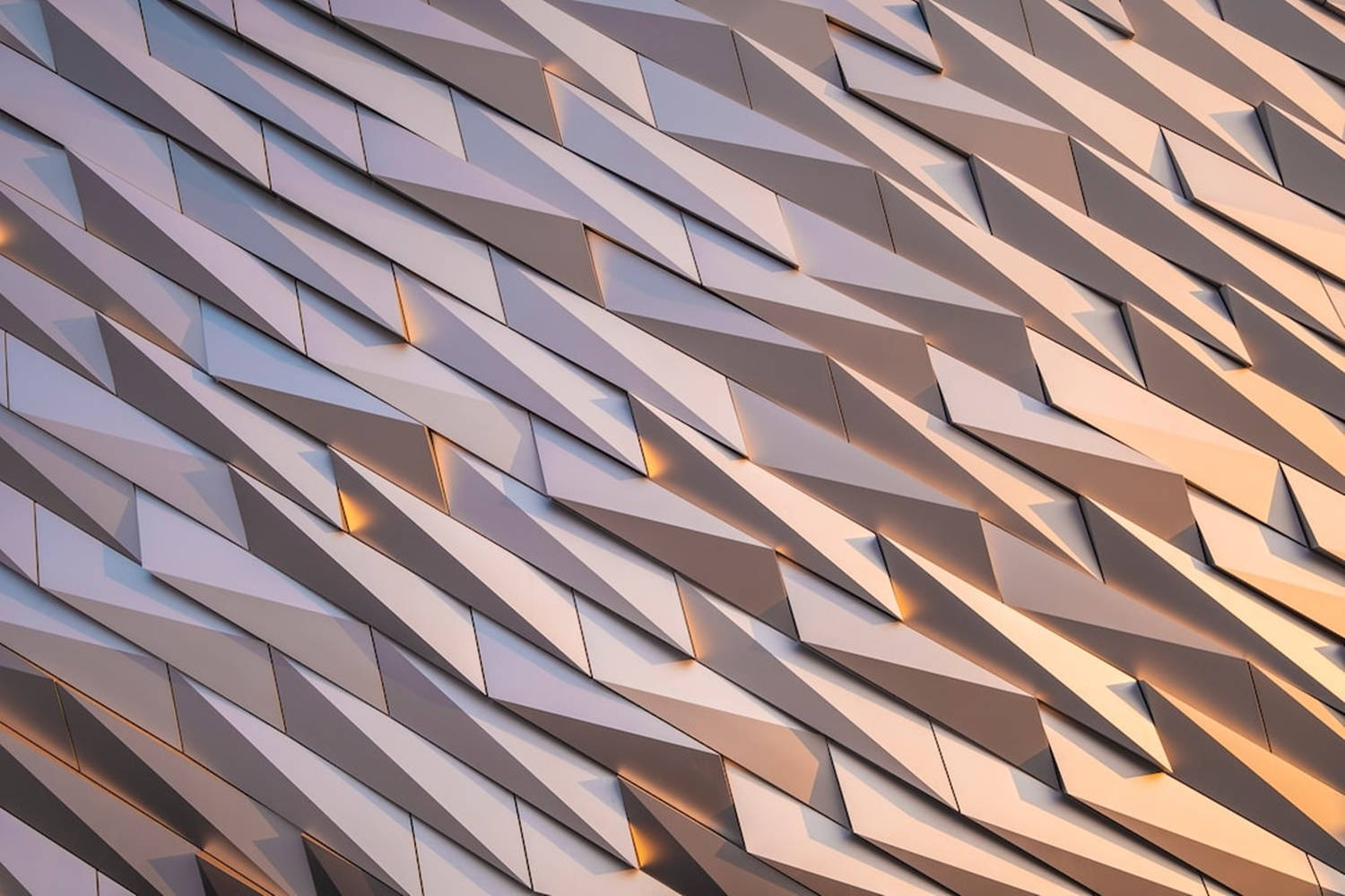 Contemporary Modern Futuristic Metallic Wall Design Picture