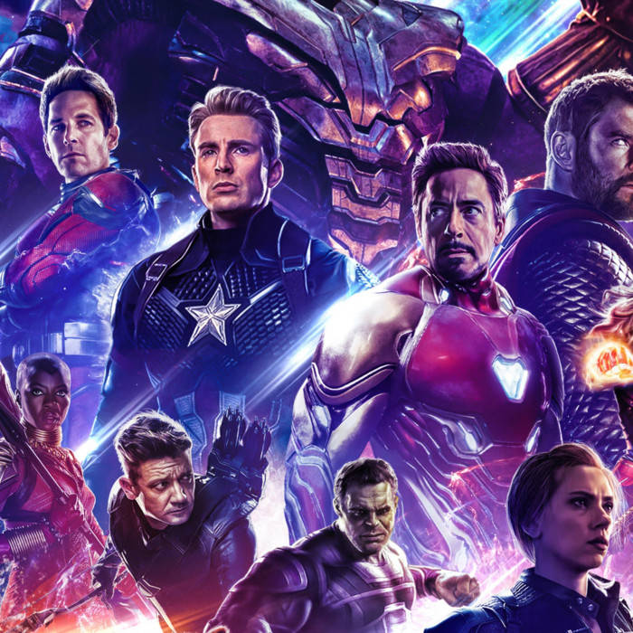 Cool Avengers 700 X 700 Wallpaper
