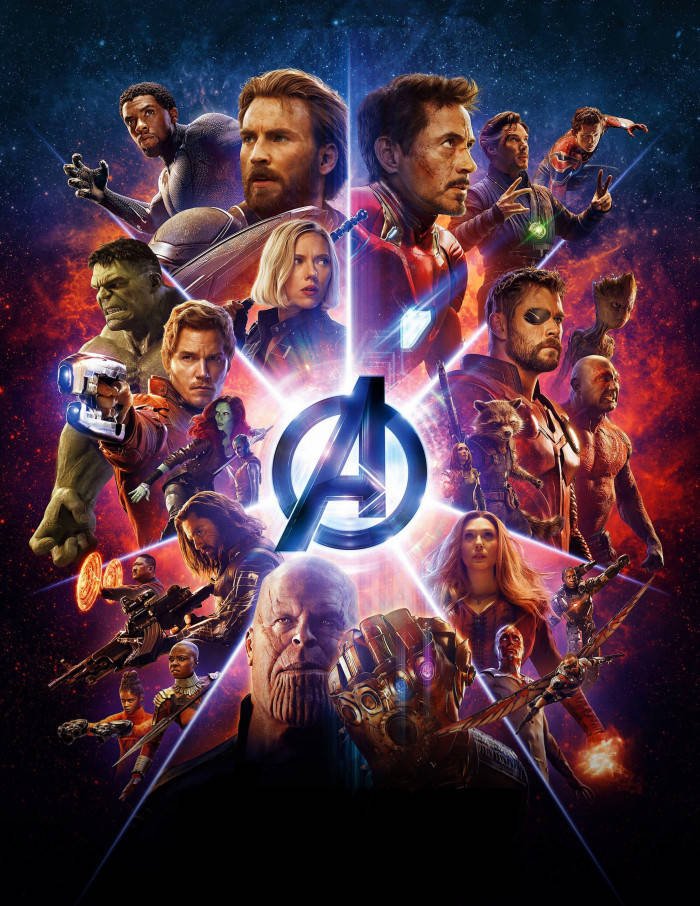 Sjov Avengers plakat med logo Wallpaper