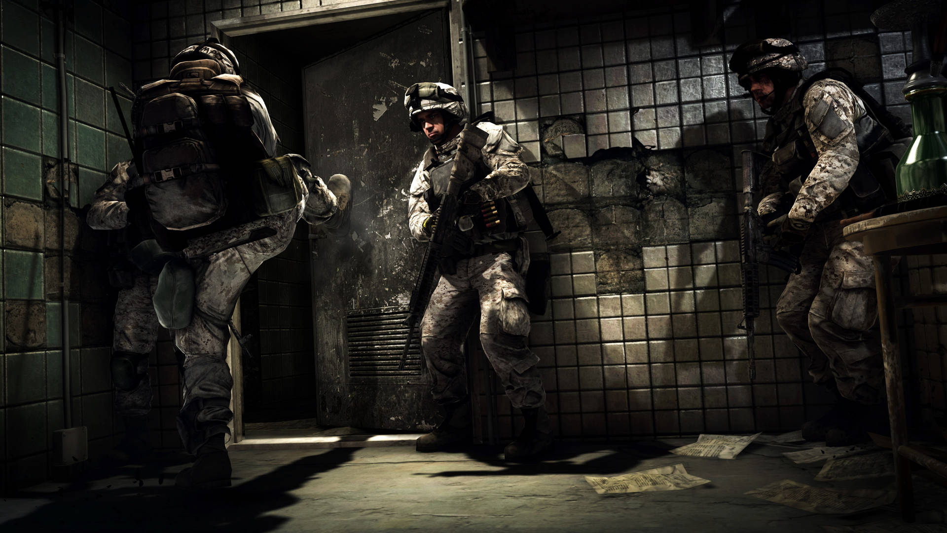 Sjovt Battlefield 3 soldater inde i bygning video spilrum scene tapet Wallpaper