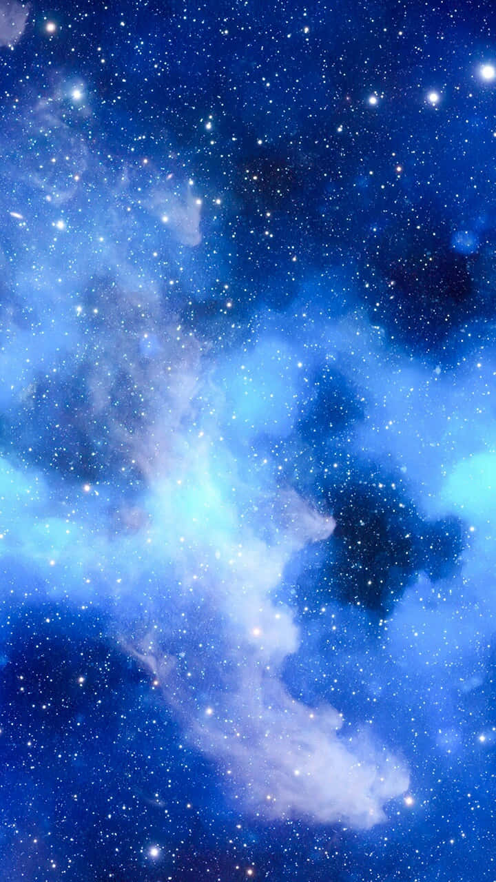 Taen Resa Genom Den Magnifika Coola Blåa Galaxen. Wallpaper