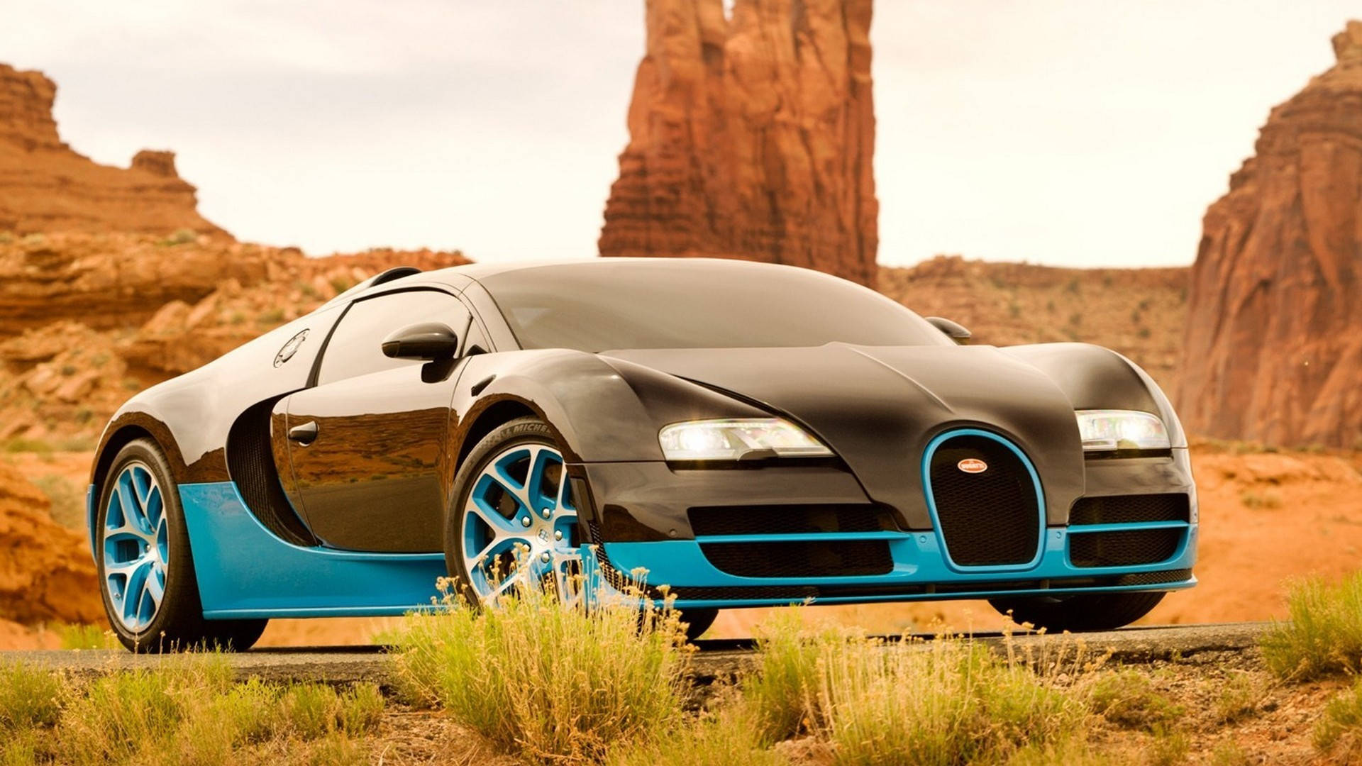 Cool Bugatti Veyron In Transformers Wallpaper