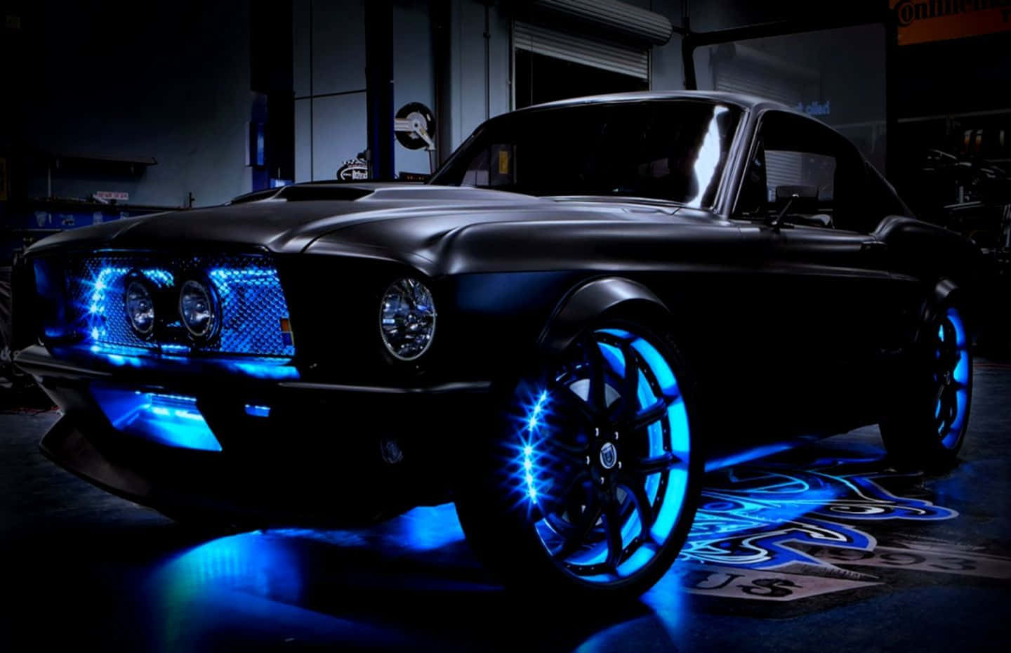 Cool Black Car With Neon Wheels Picture