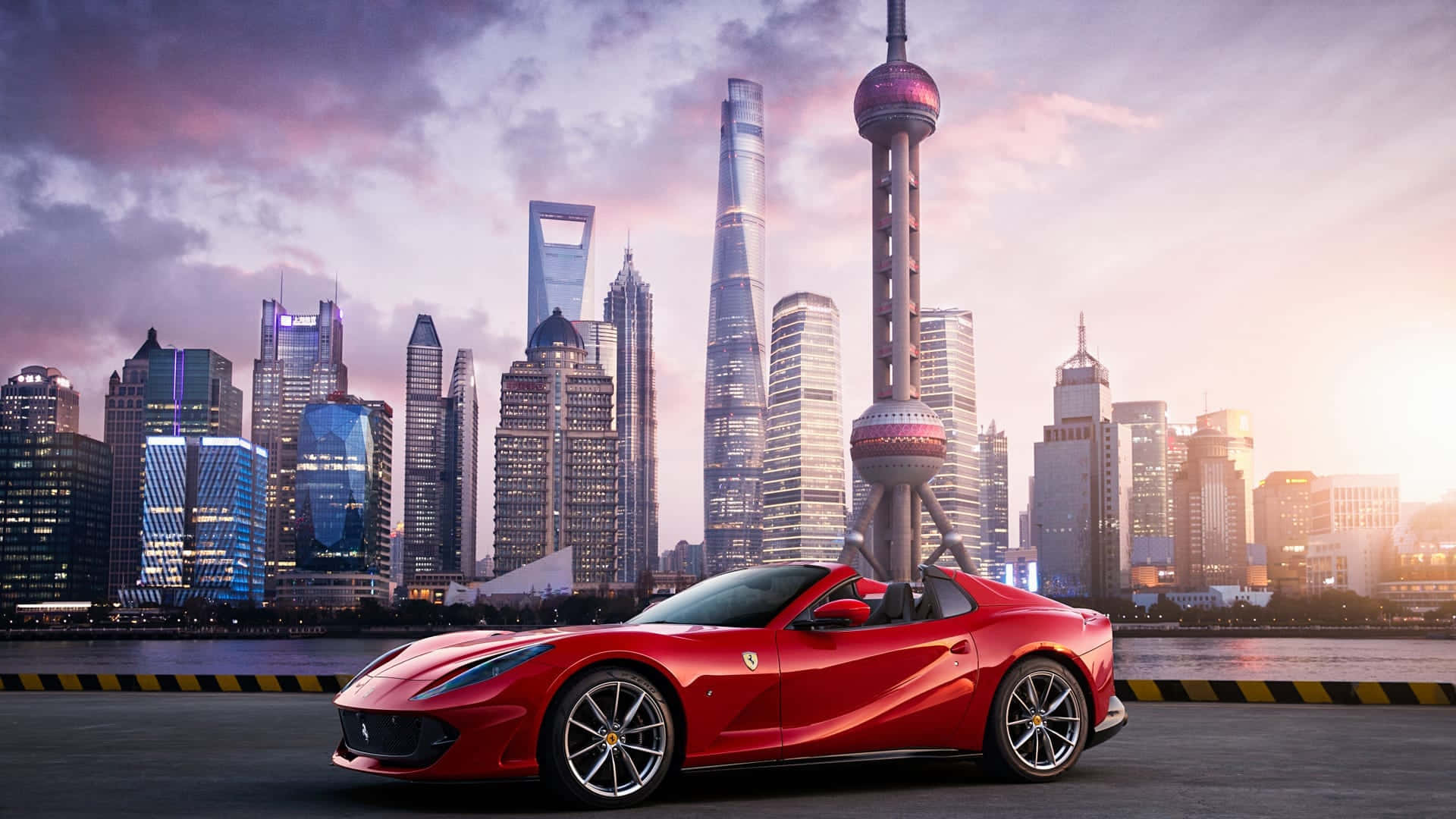 Disfrutade La Velocidad Y El Lujo De Un Clásico Ferrari. Fondo de pantalla