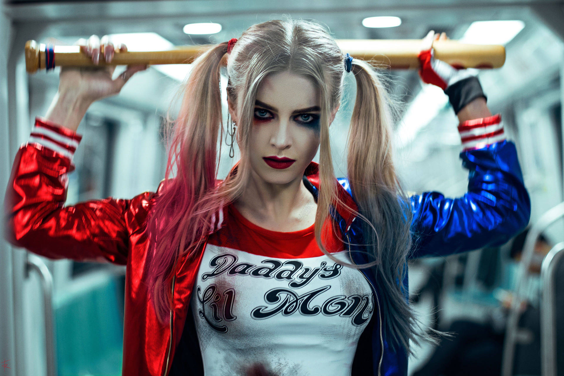 Cool Girl As Harley Quinn Wallpaper