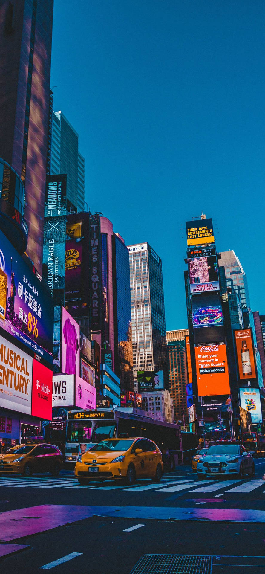 Cool Iphone 11 Times Square Led Signs Wallpaper