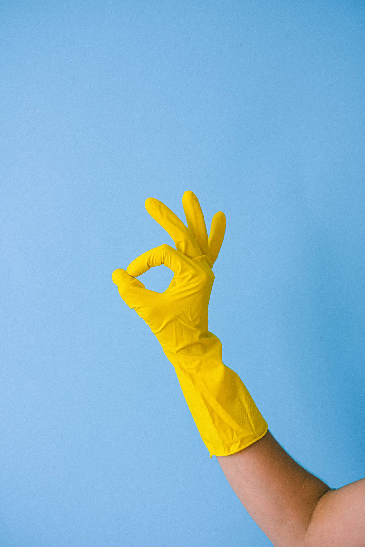 Cool Iphone Yellow Cleaning Gloves