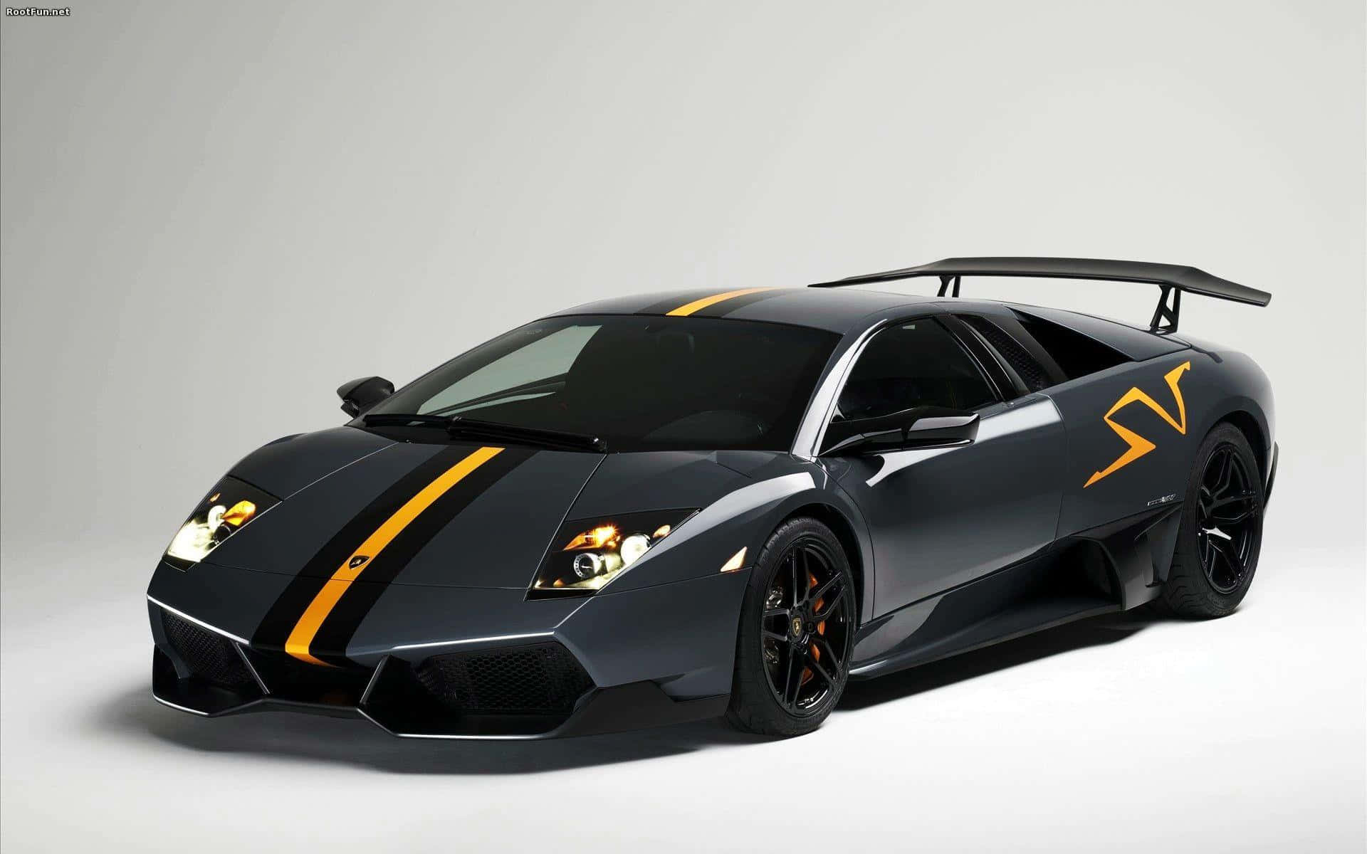 Experience the Luxury of a Cool Lamborghini