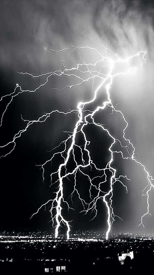 Awesome Lightning in Dark Sky - Forces of Nature & Nature Background  Wallpapers on Desktop Nexus (Image 1233220)