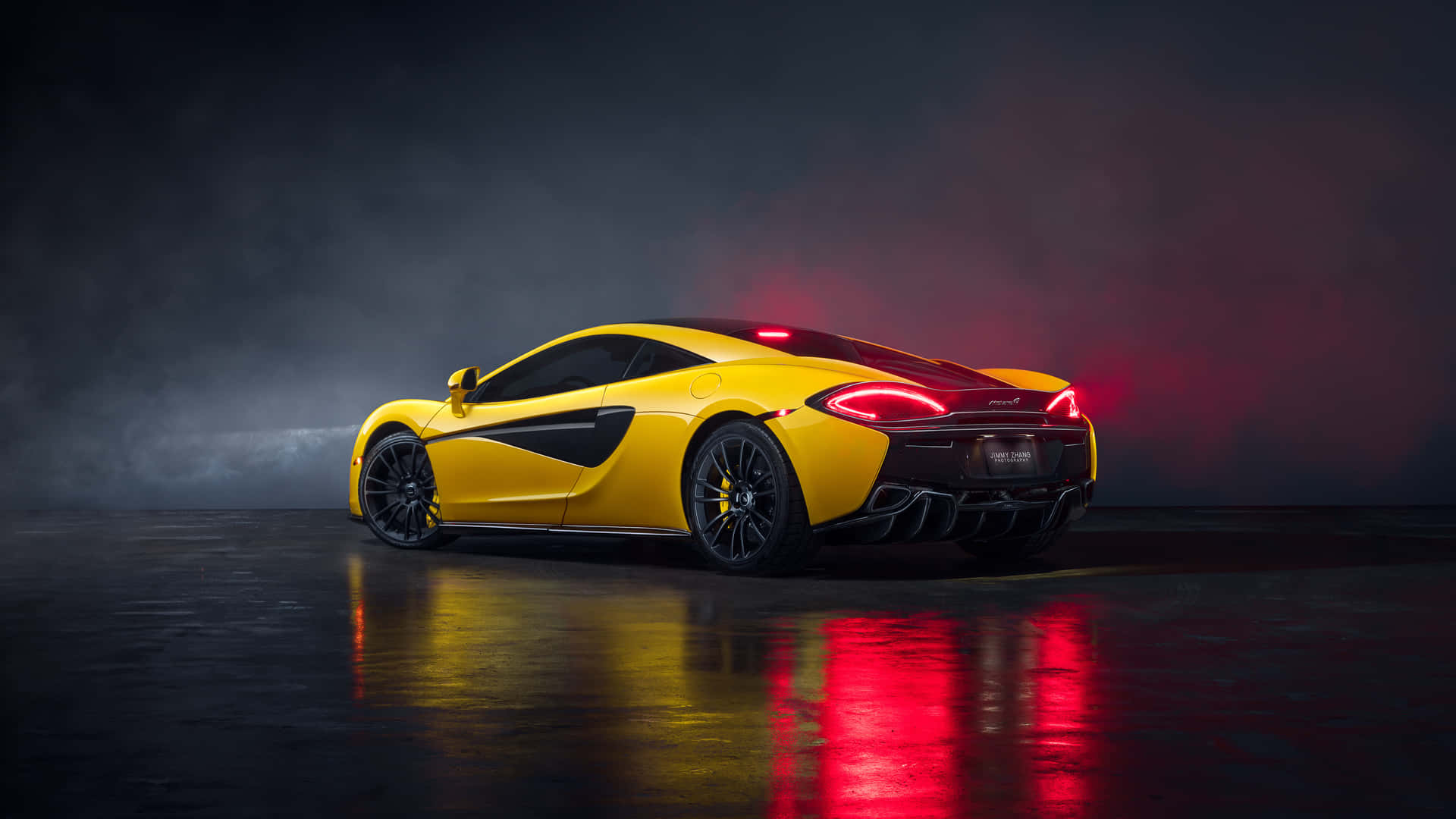 Blå Luxury: Den kølige McLaren Wallpaper