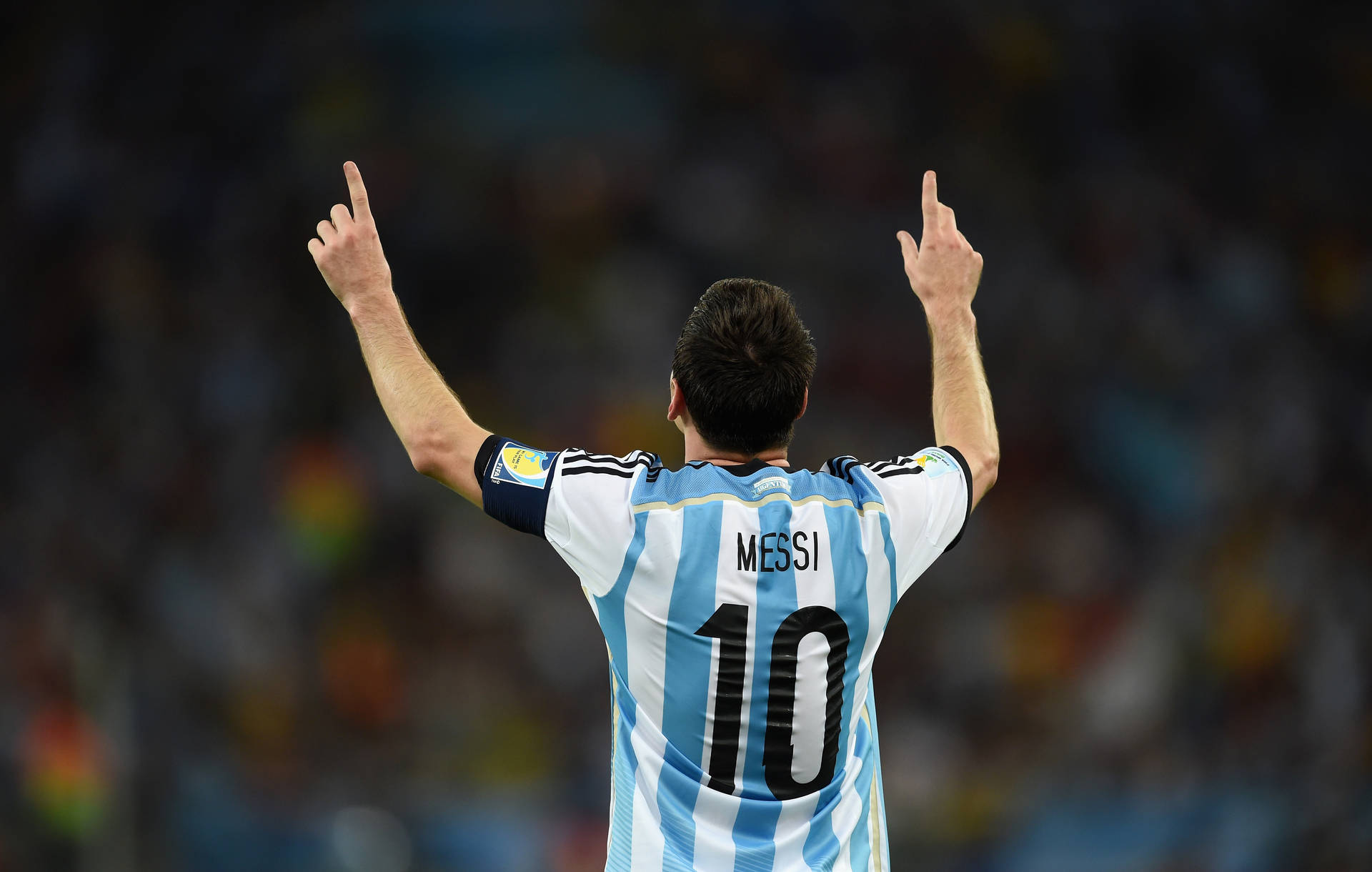 Cool Soccer Desktop Messi 10 Pointing Wallpaper