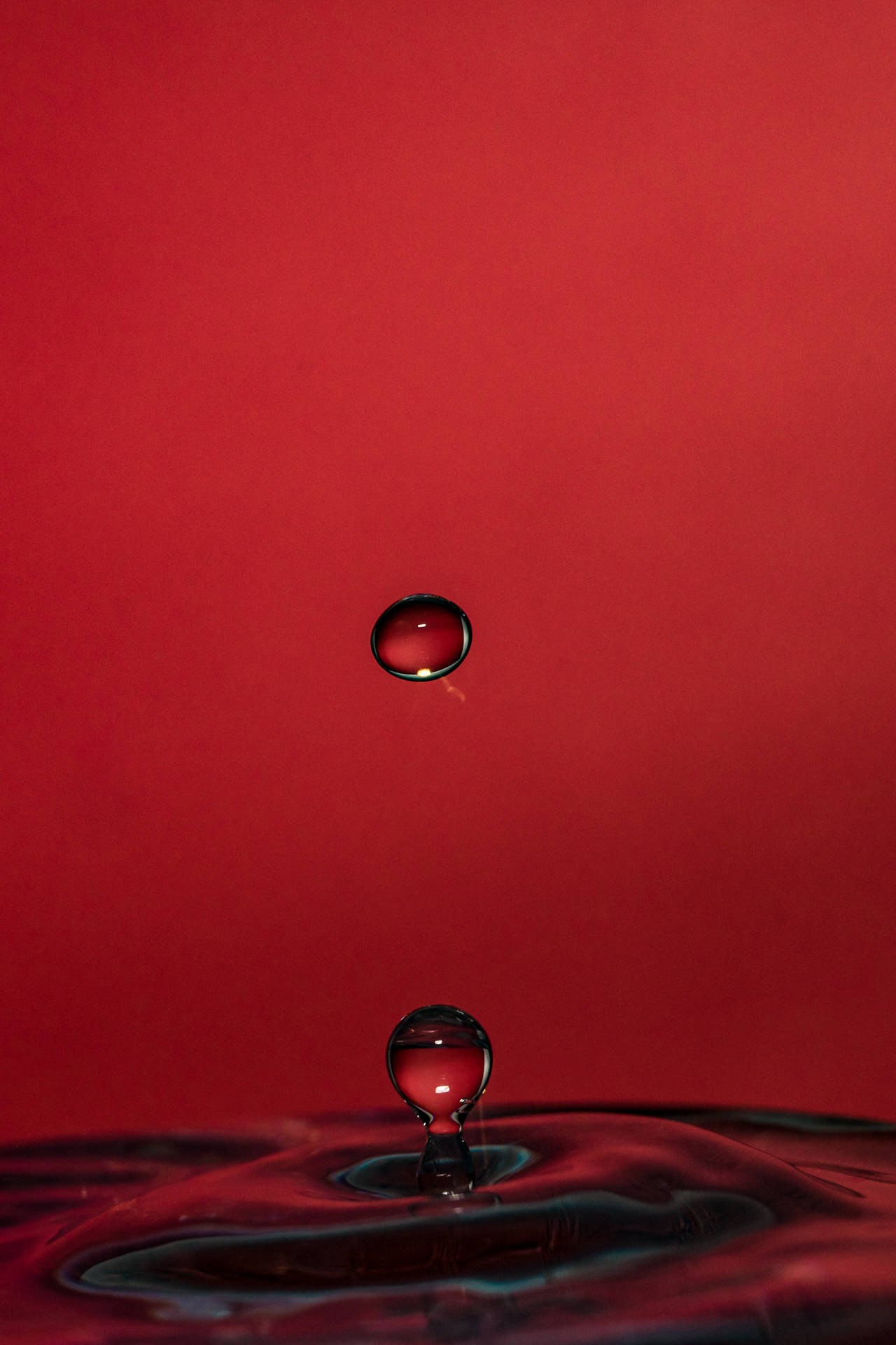 Coolest Iphone Red Water Droplets Wallpaper