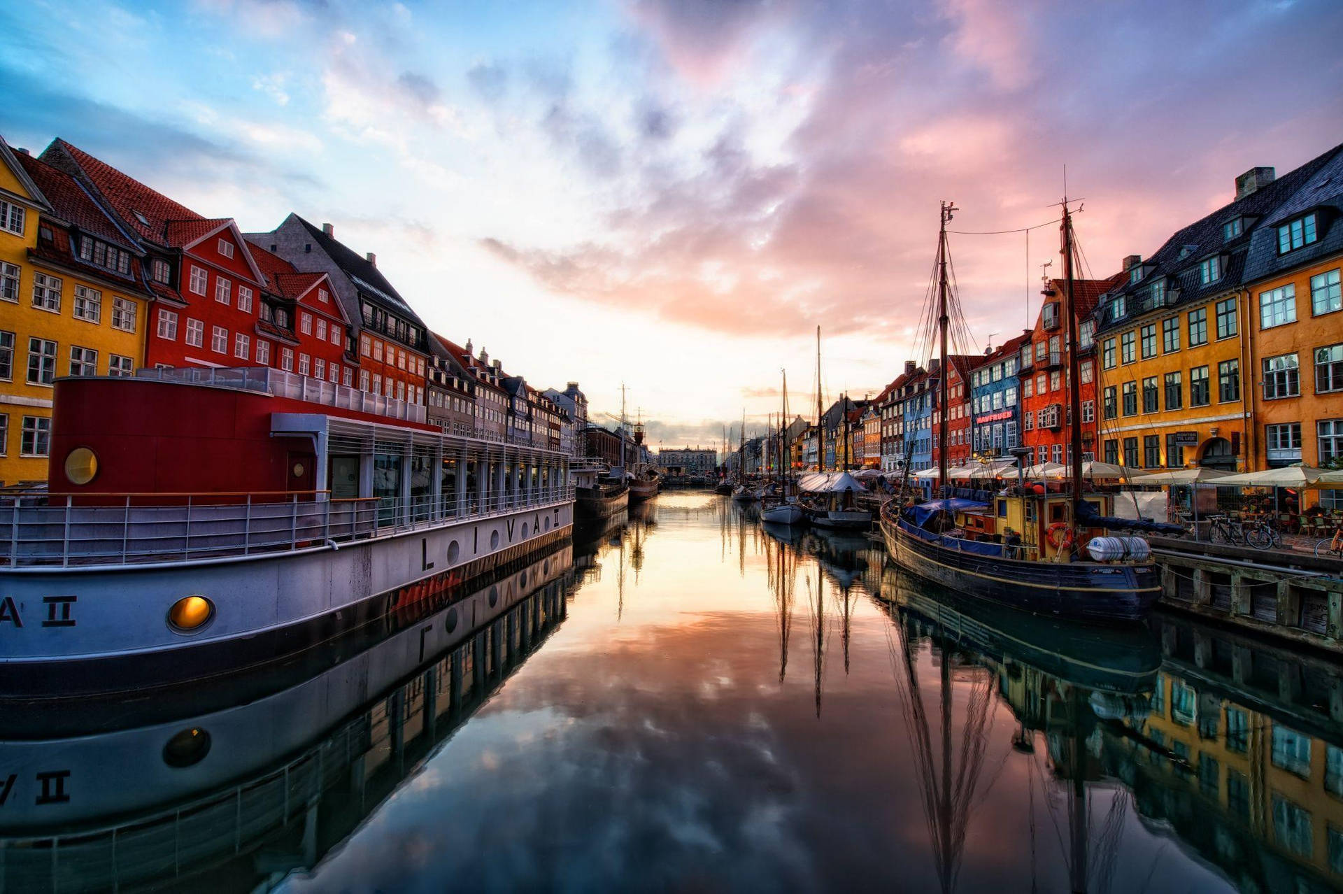 Vistaestética Del Río En Copenhague Fondo de pantalla