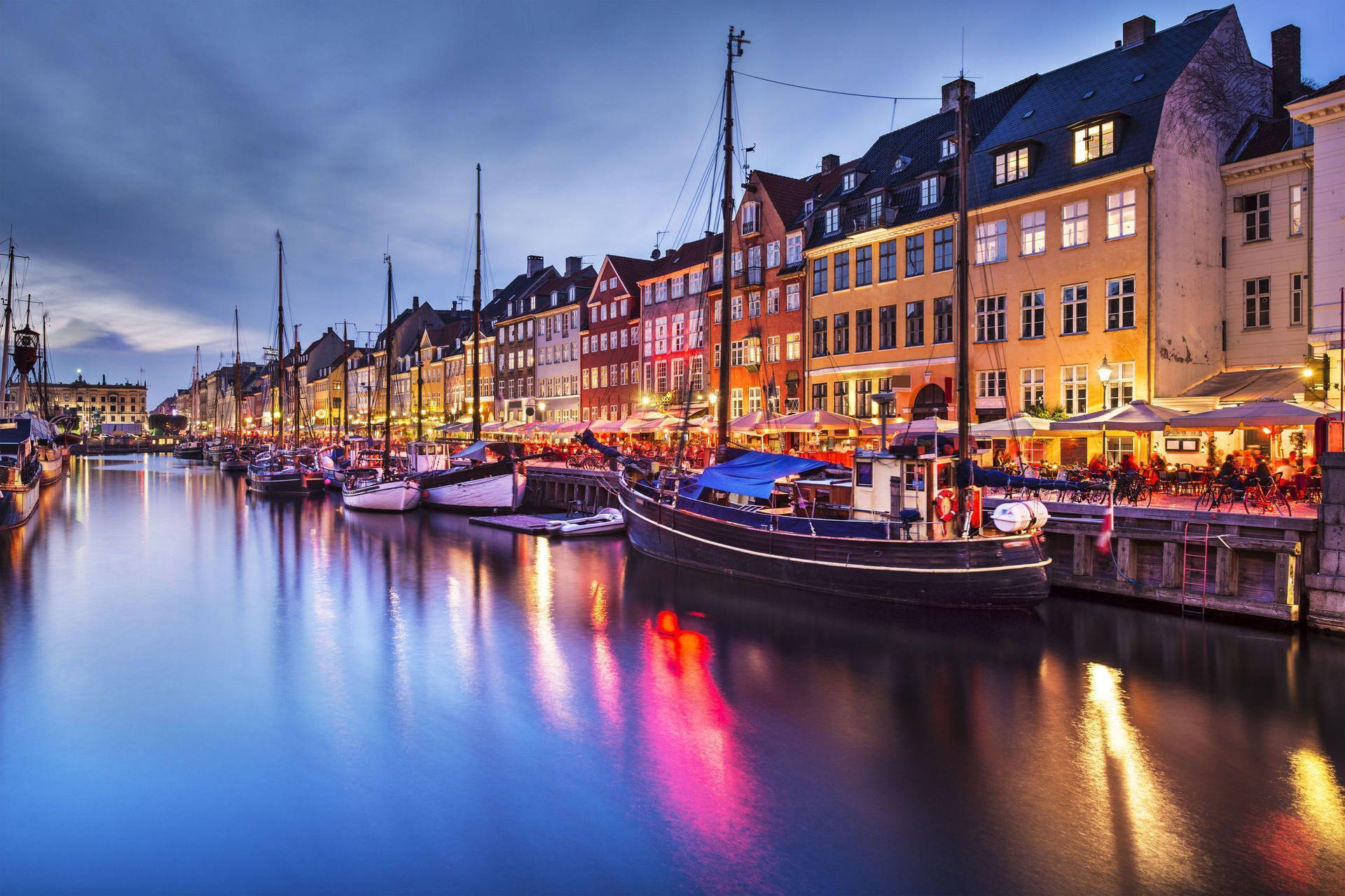 Barcosde Copenhague Alineados Fondo de pantalla