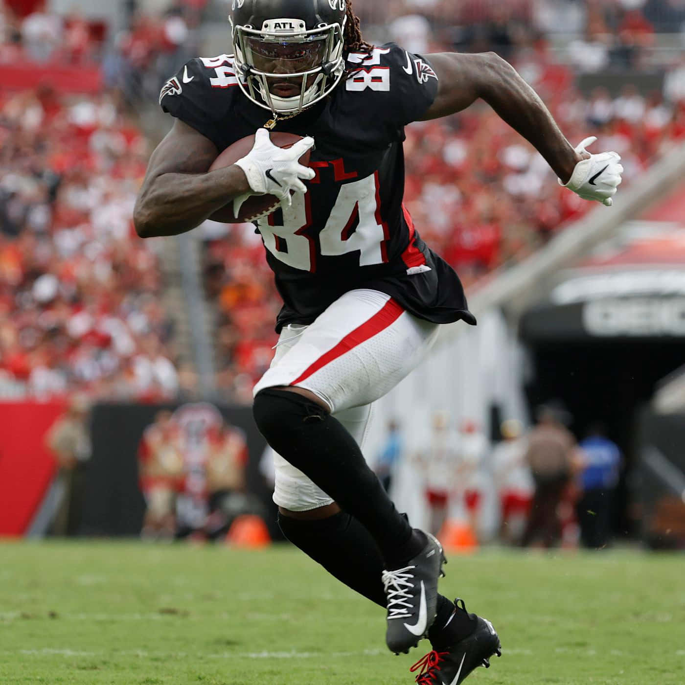 Cordarrelle Patterson Atlanta Falcons Action Wallpaper