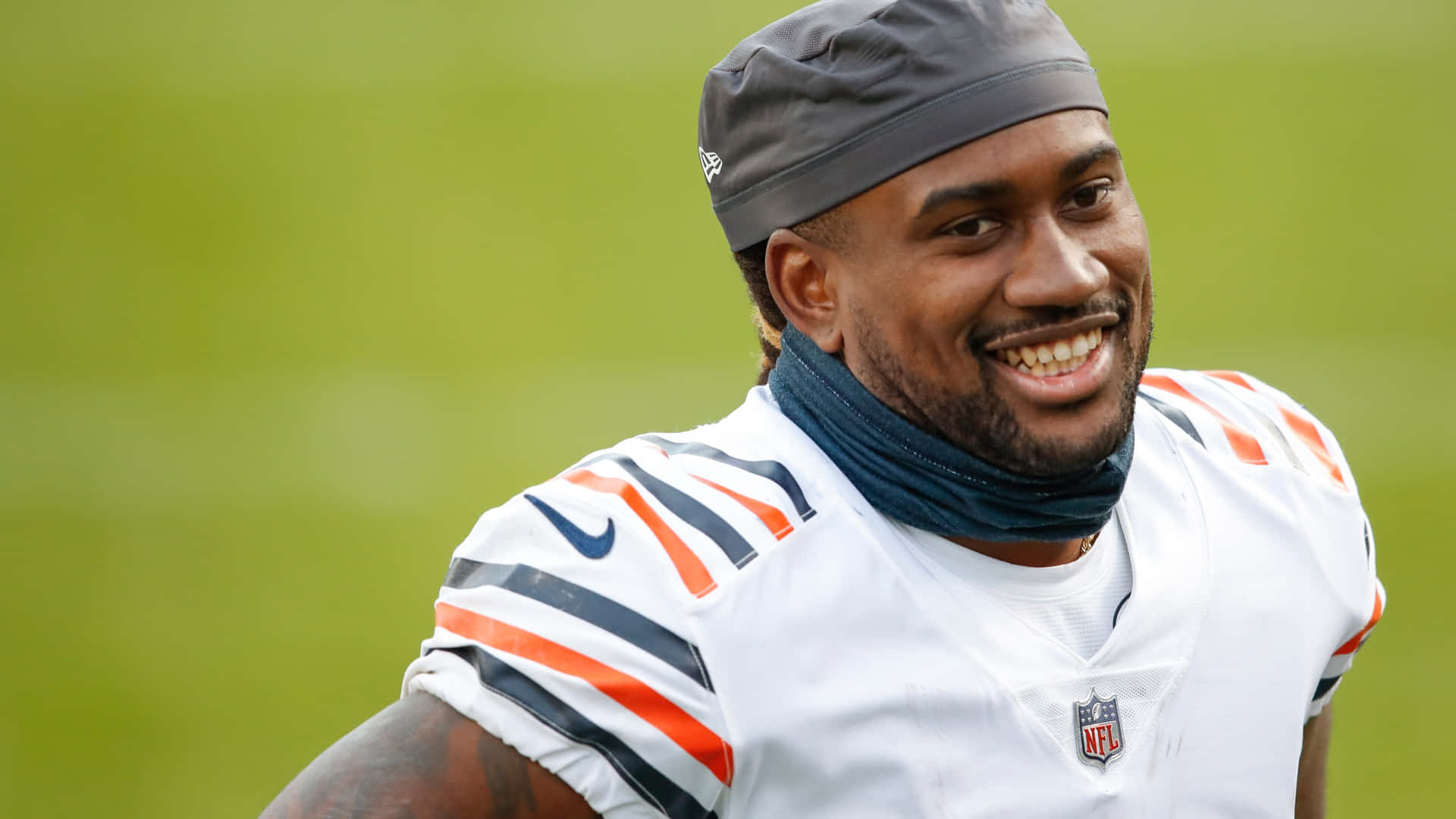 Cordarrelle Patterson Smiling During Practice Wallpaper