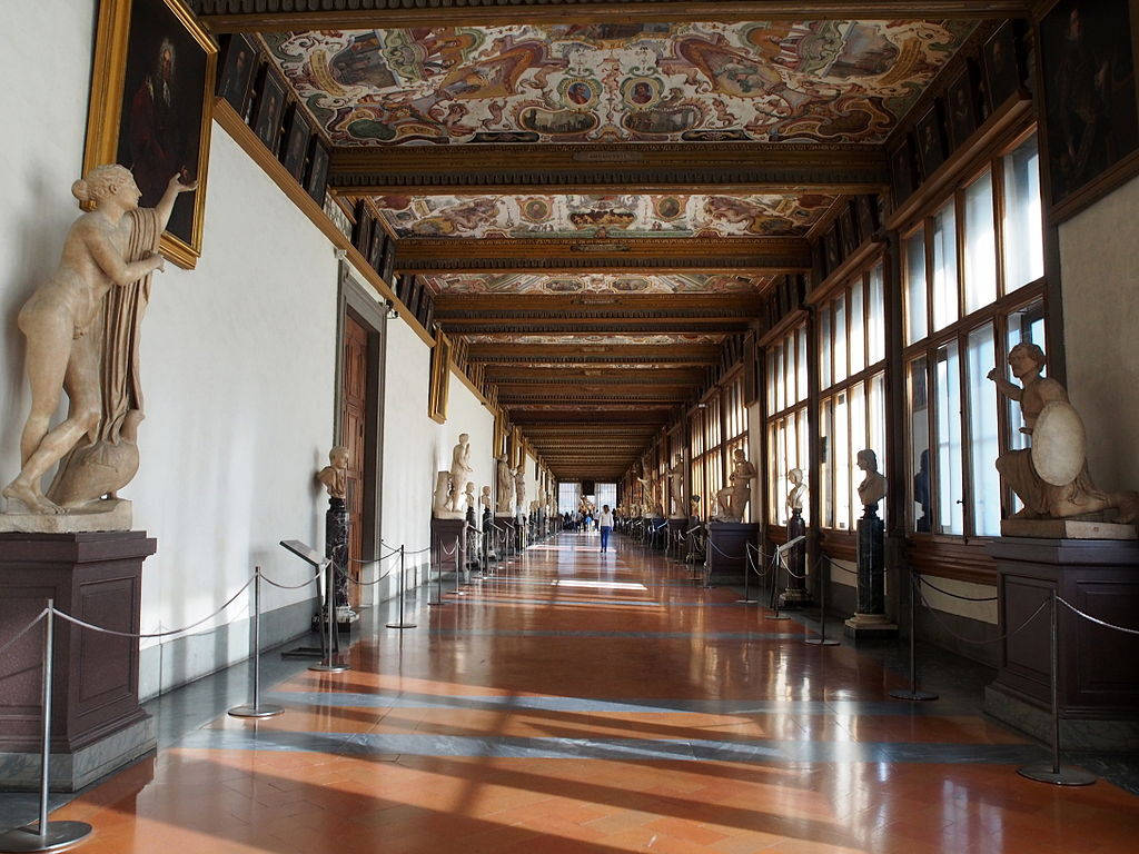 Corridor Inside Uffizi Gallery Background
