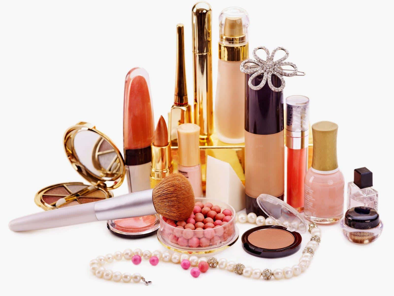 Enhance Natural Beauty with the Best Cosmetics!