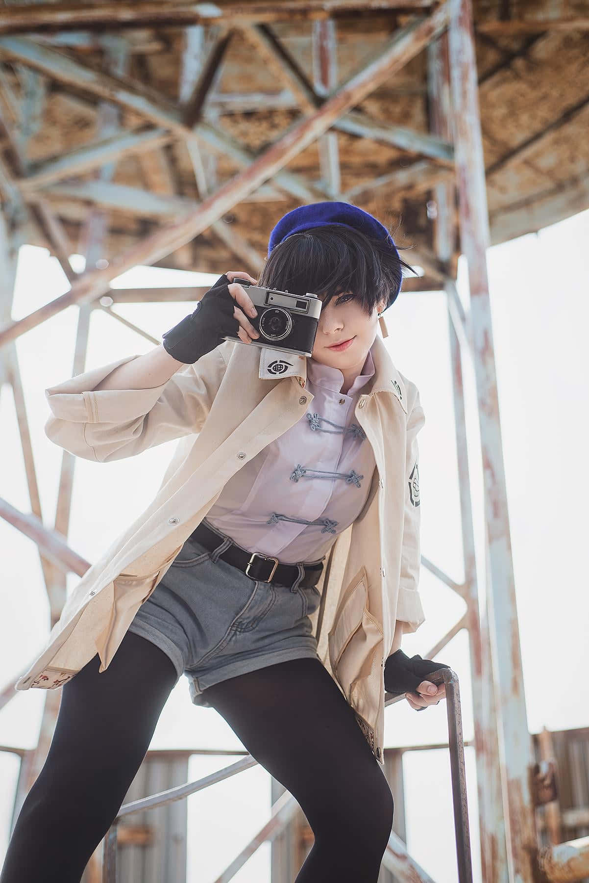 Cosplay Personage Met Camera Achtergrond