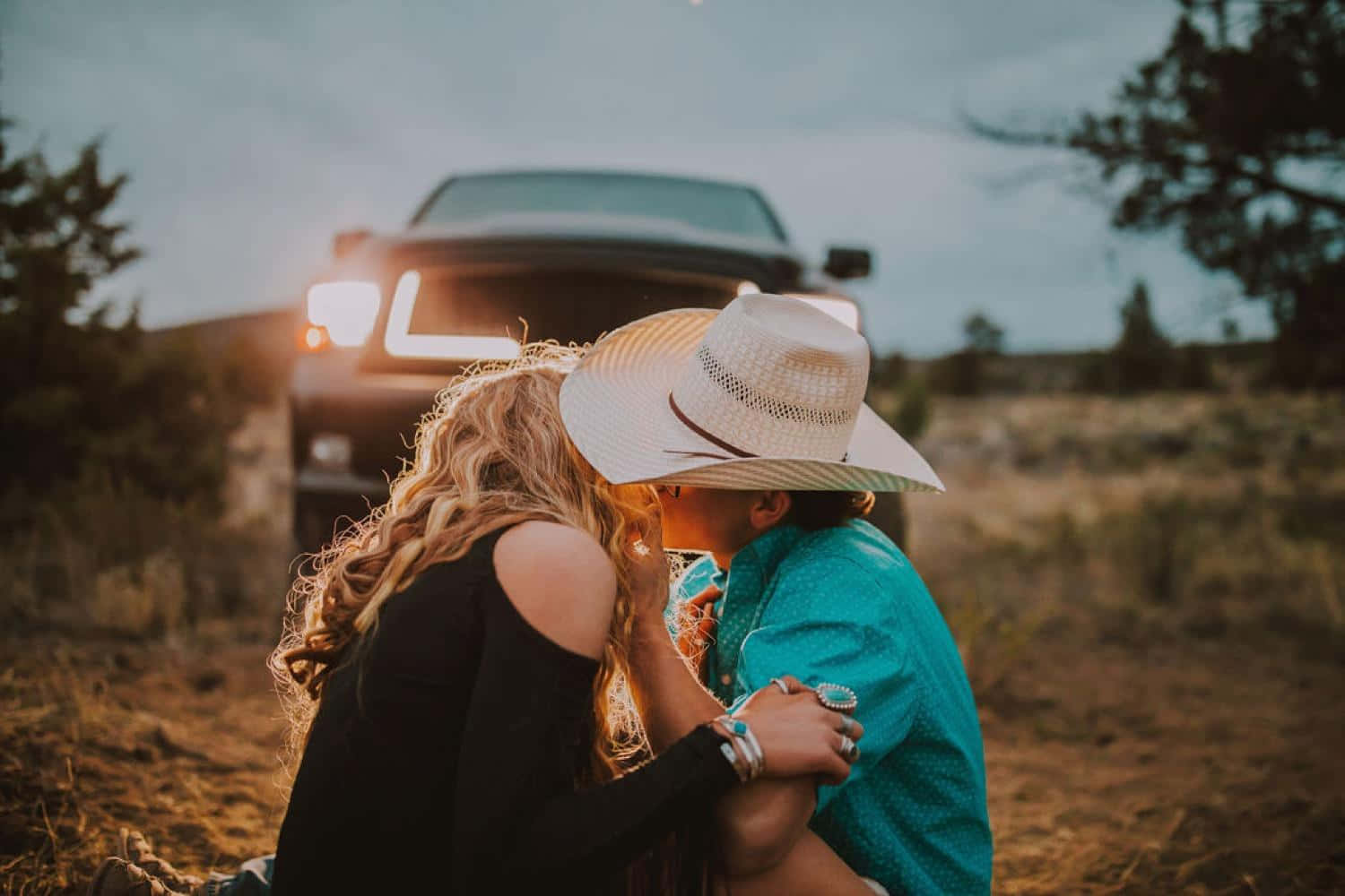 Kissing Country Couple With Car Picture