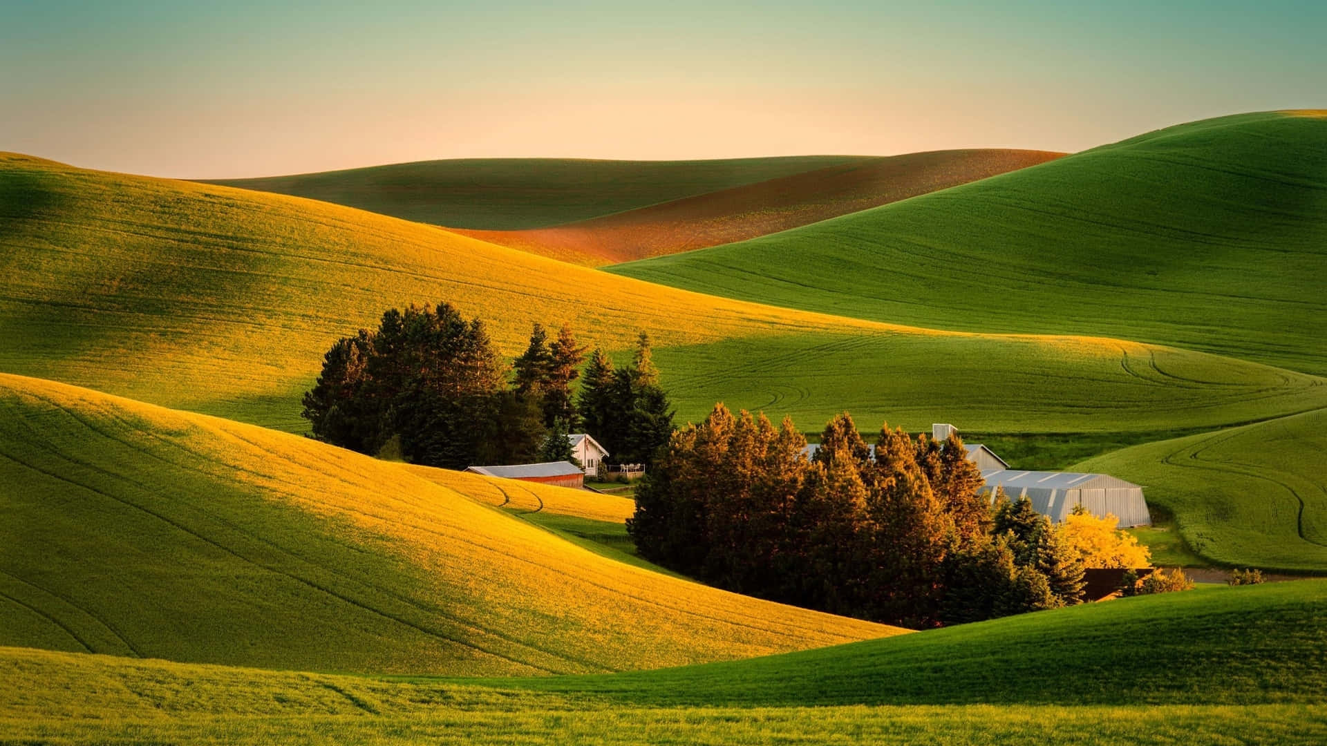 "Discover the Beauty of Country Living" Wallpaper