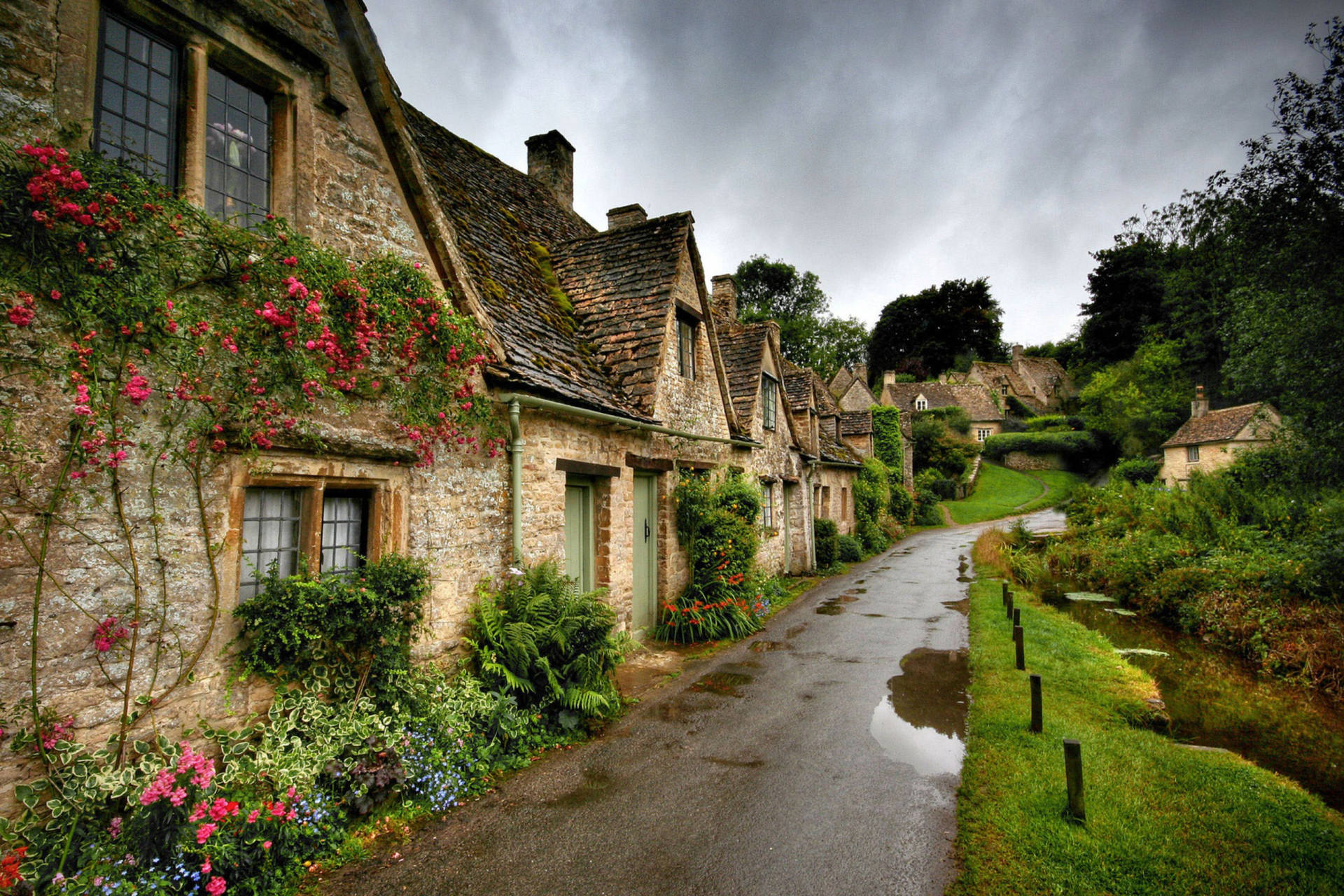 Country Side Europe Style Houses Wallpaper
