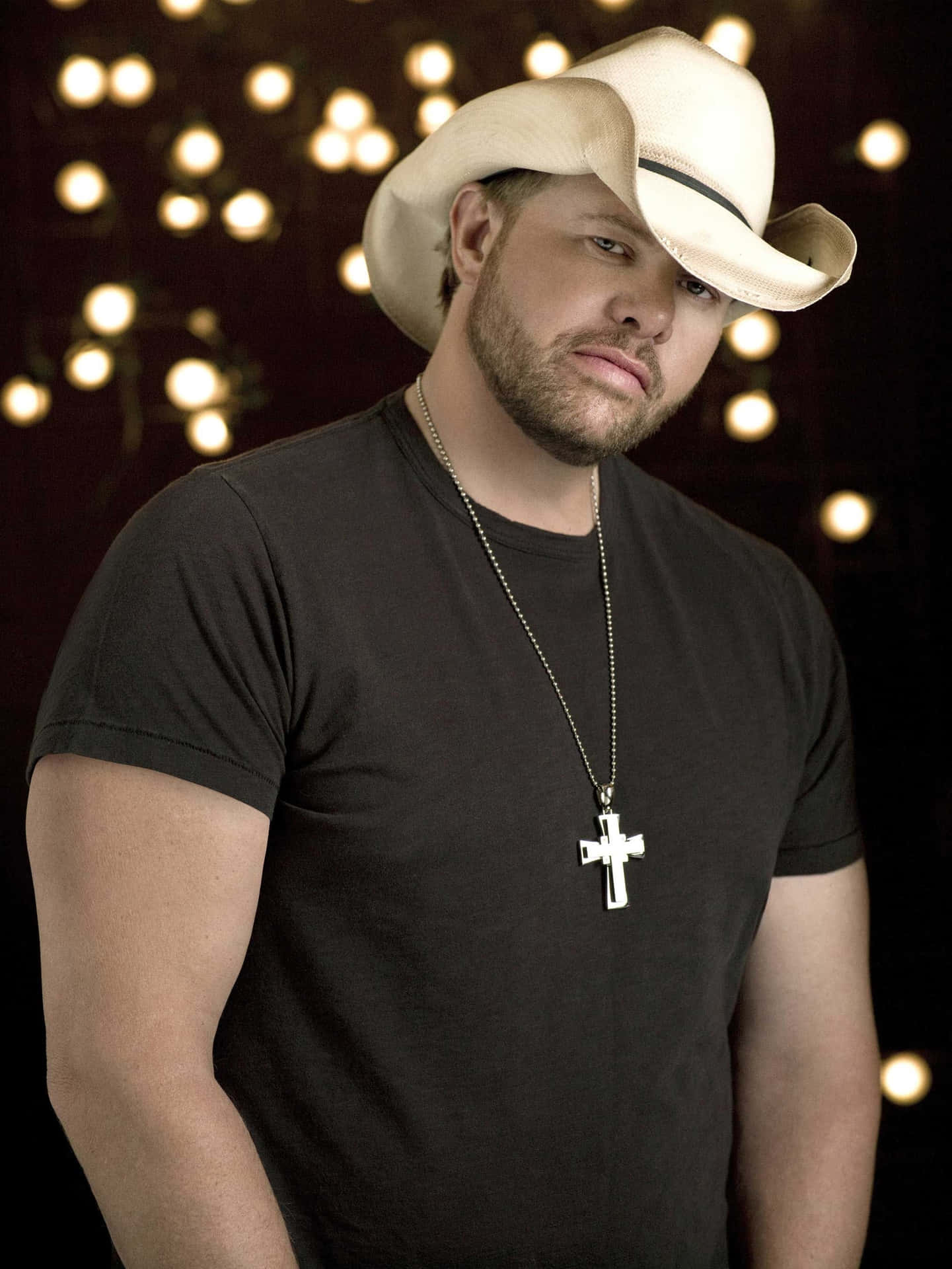 Country_ Singer_ With_ White_ Hat Wallpaper