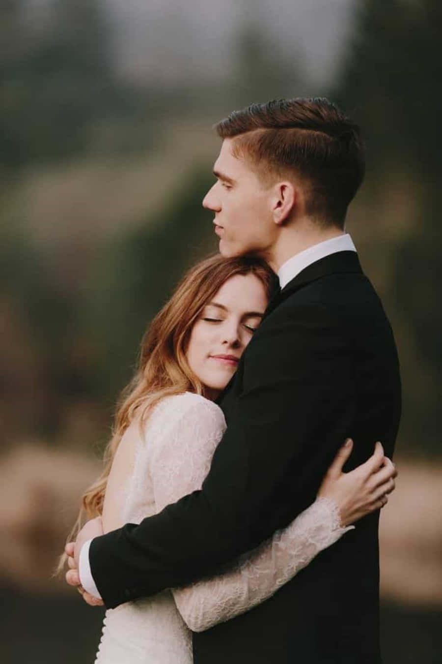 Couples Hugging Wedding Photoshoot Picture