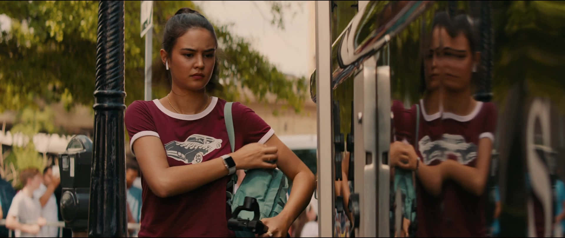 Courtney Eaton : Une Touche D'élégance D'hollywood Fond d'écran