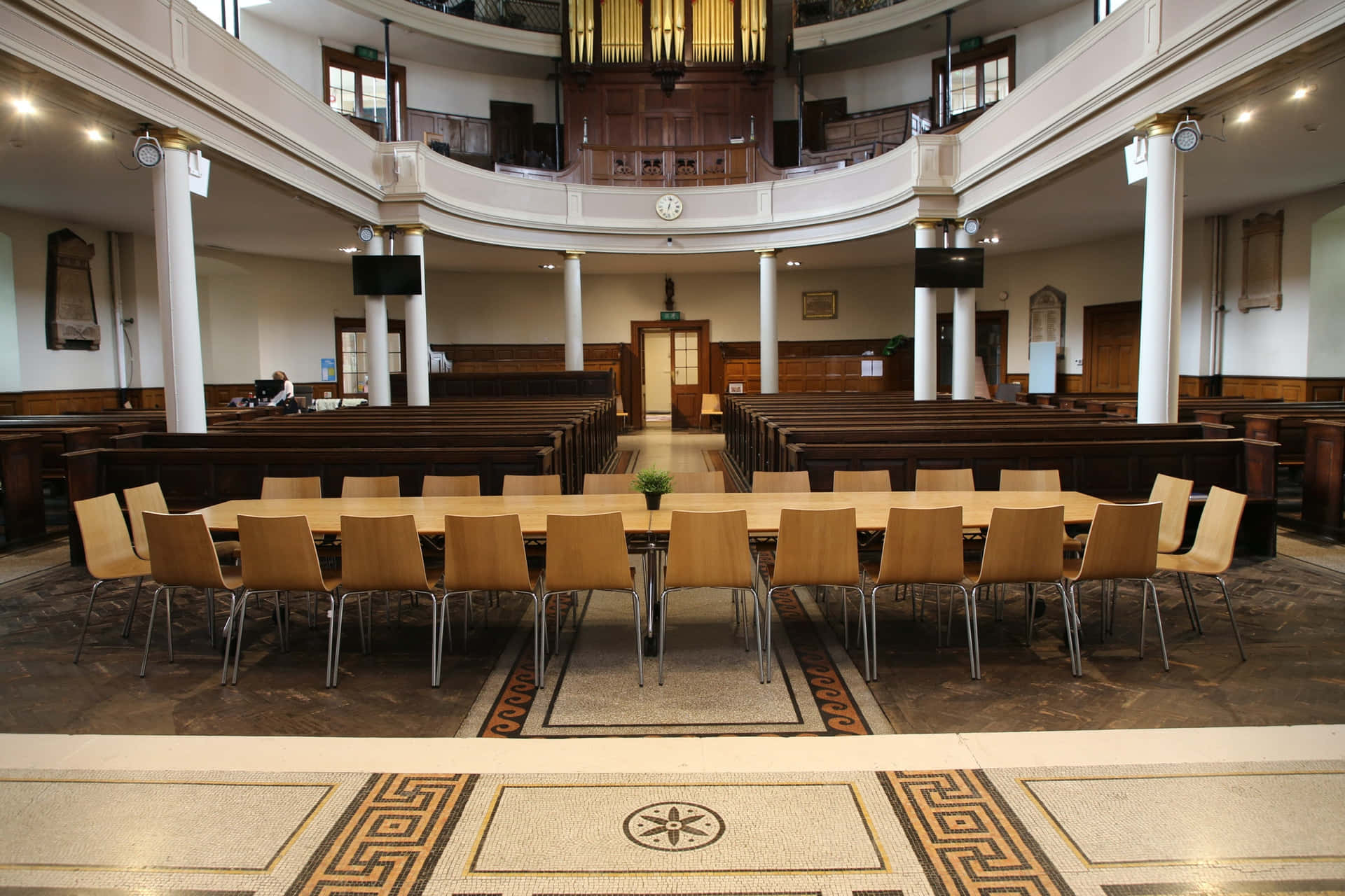 A Church With A Circular Floor