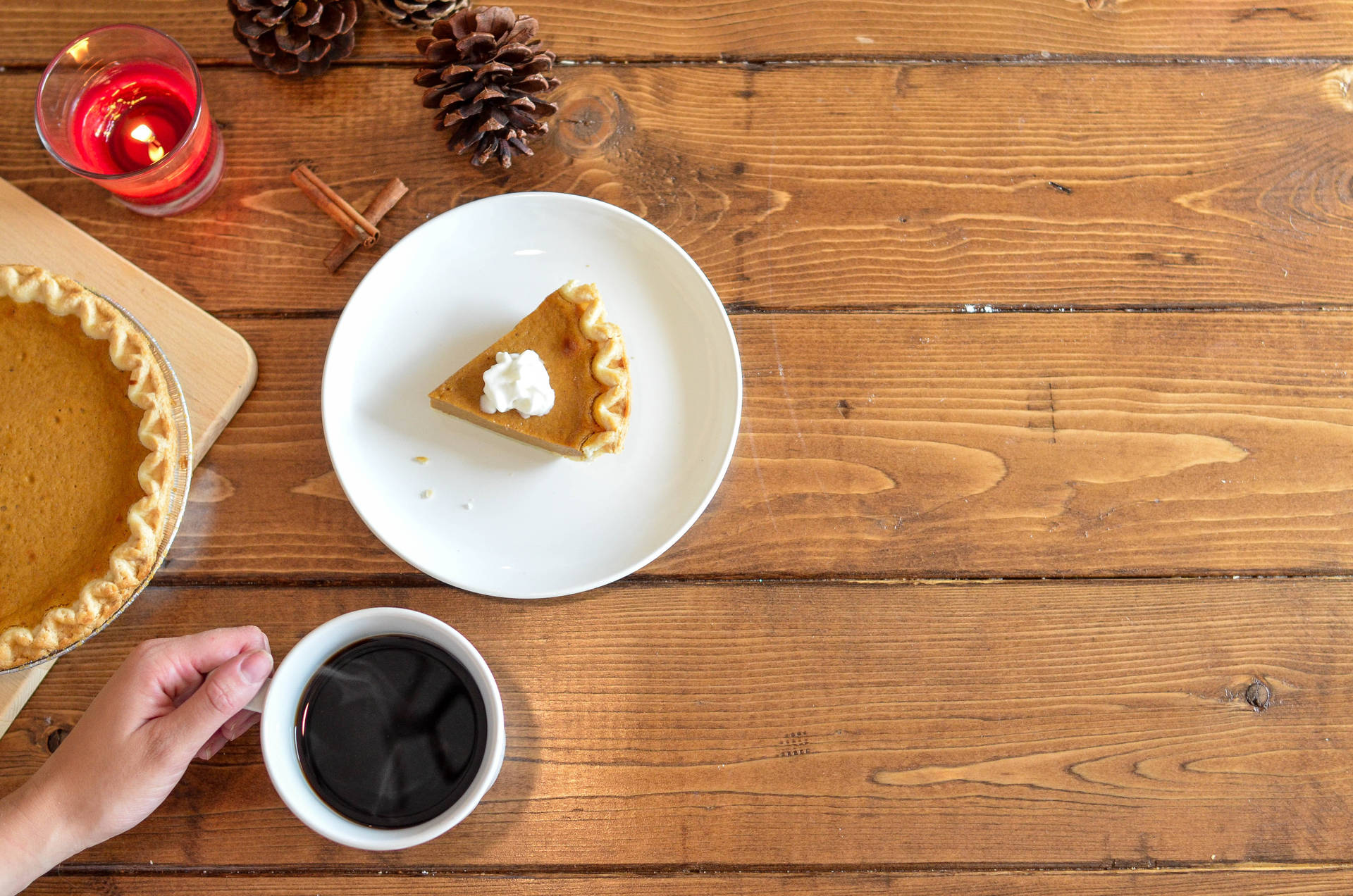 Cozy Autumn Coffee and Pie Wallpaper