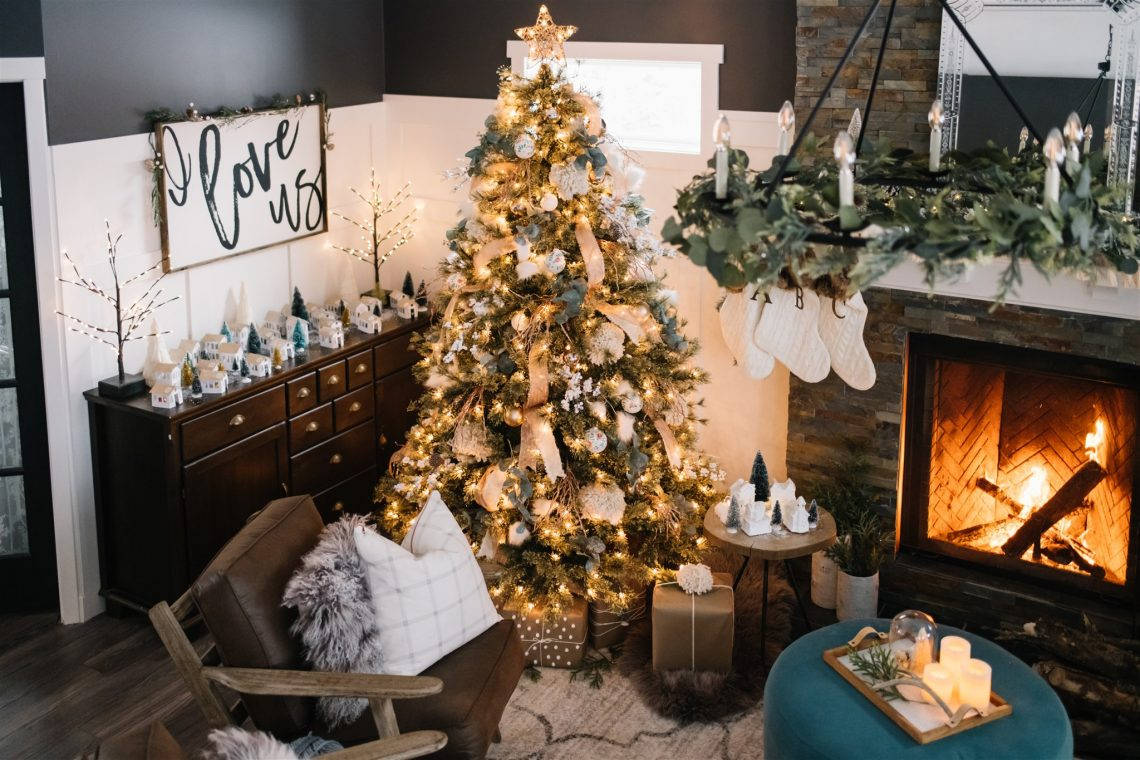 Cozy Christmas Aesthetic Living Room Wallpaper