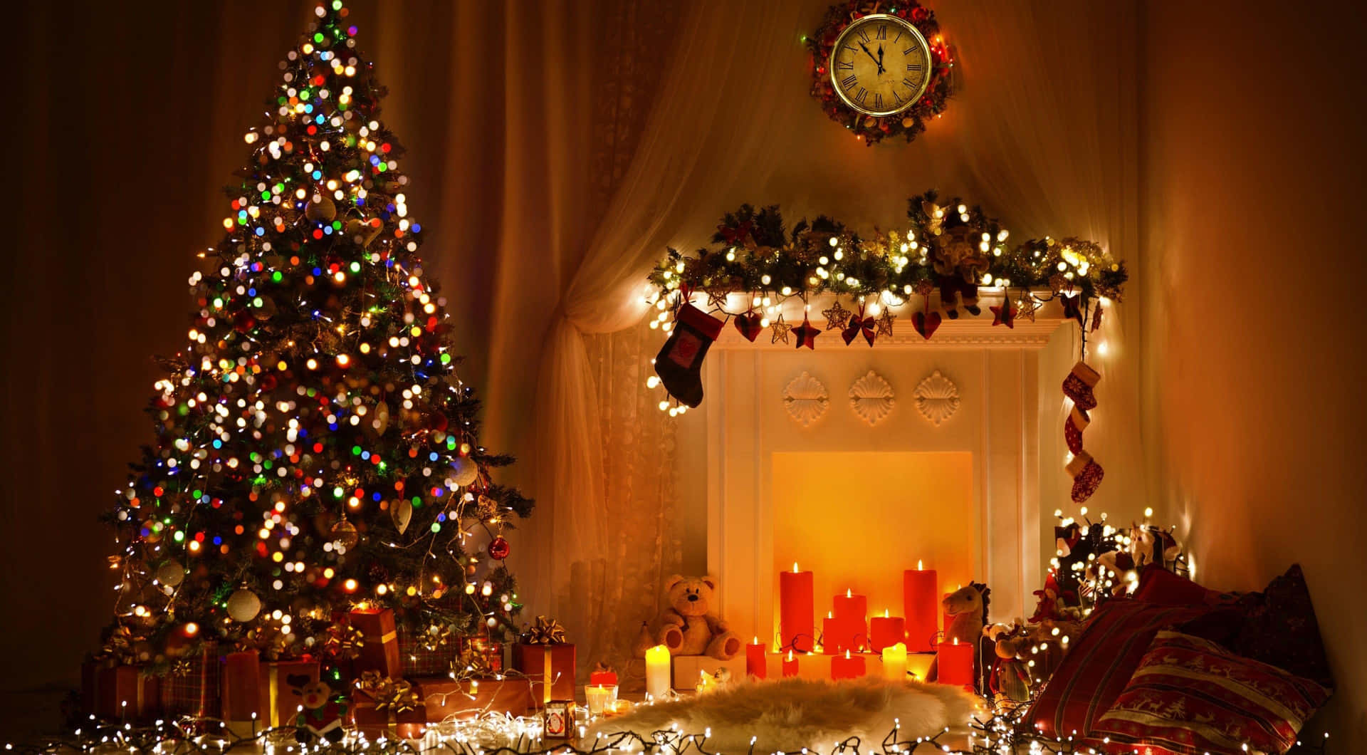 Cozy Christmas Fireplace Decoration.jpg Wallpaper