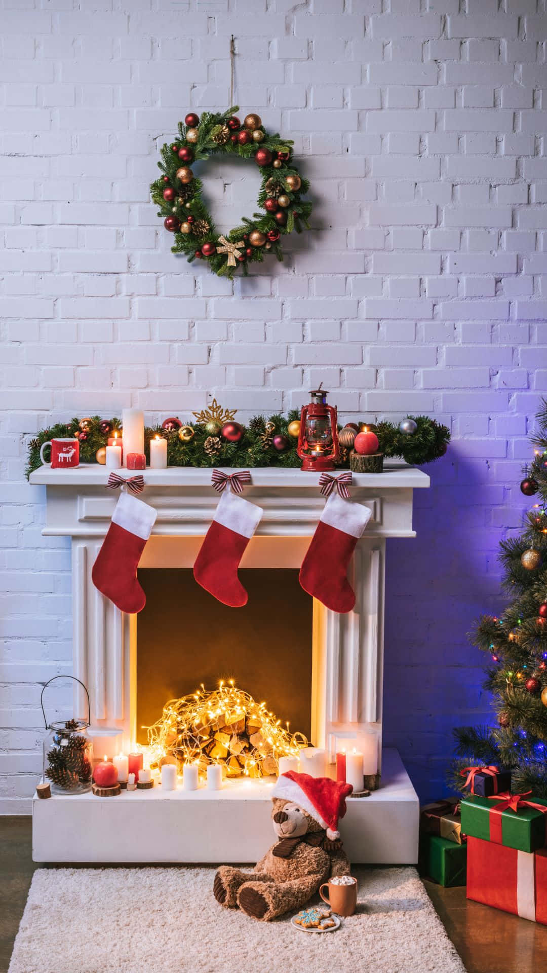[100+] Christmas Fireplace Wallpapers | Wallpapers.com
