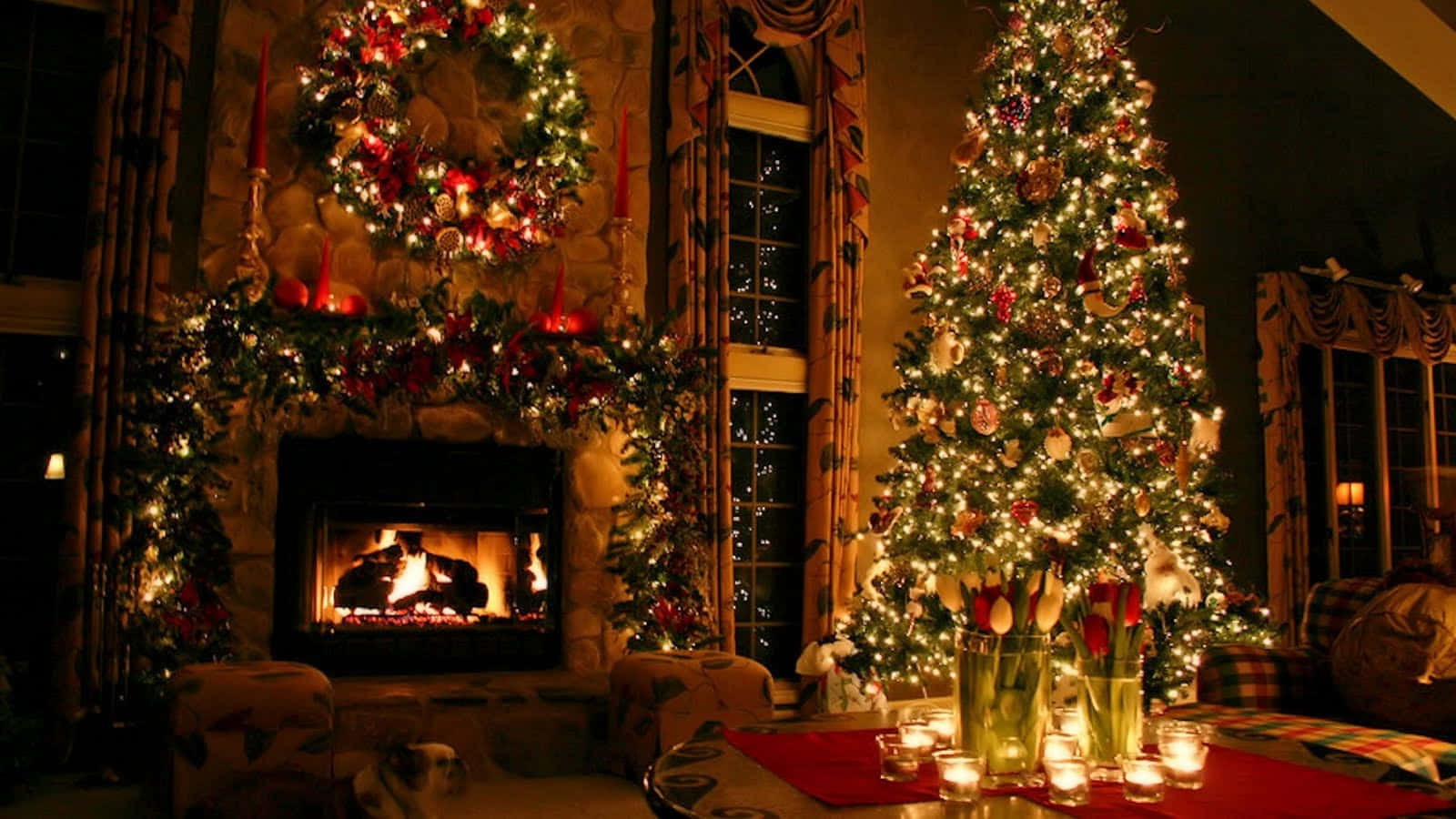 Christmas Tree In The Living Room With Fireplace Wallpaper