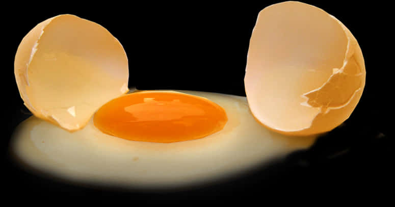 Cracked Eggon Black Background PNG