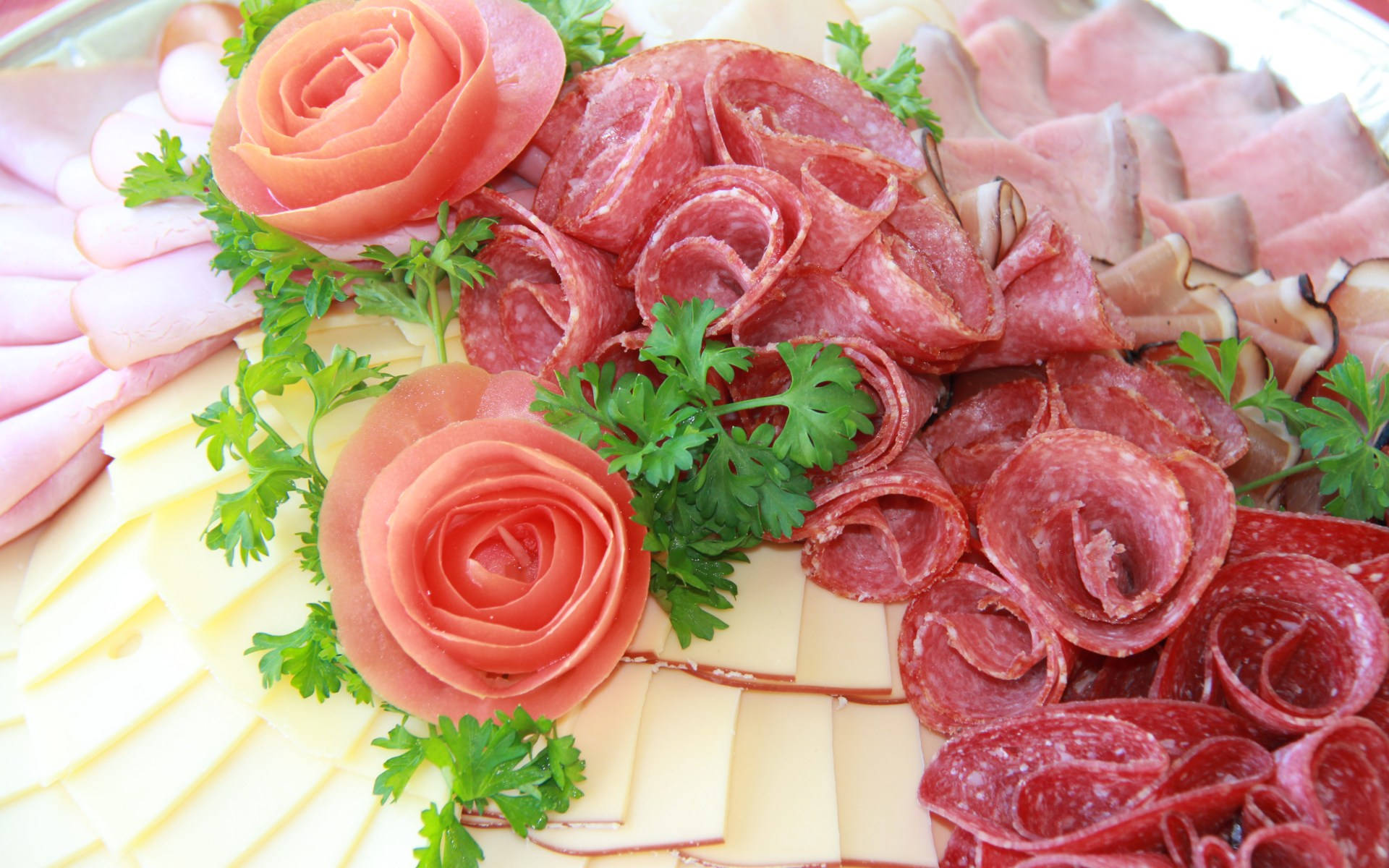Creative Flowers Lunch Meat Plating Wallpaper