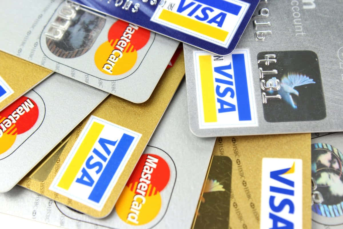 Enbunke Kreditkort Med Forskellige Logoer.