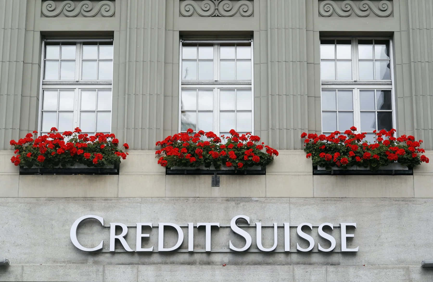 Credit Suisse Wallpaper