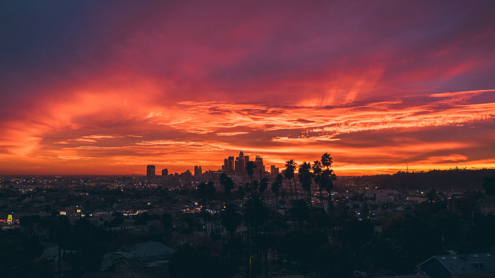 Crimson Los Angeles Sunset Wallpaper