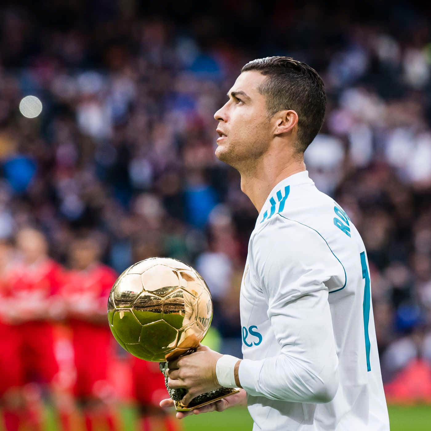 Cristiano Ronaldo taking the game winning shot.