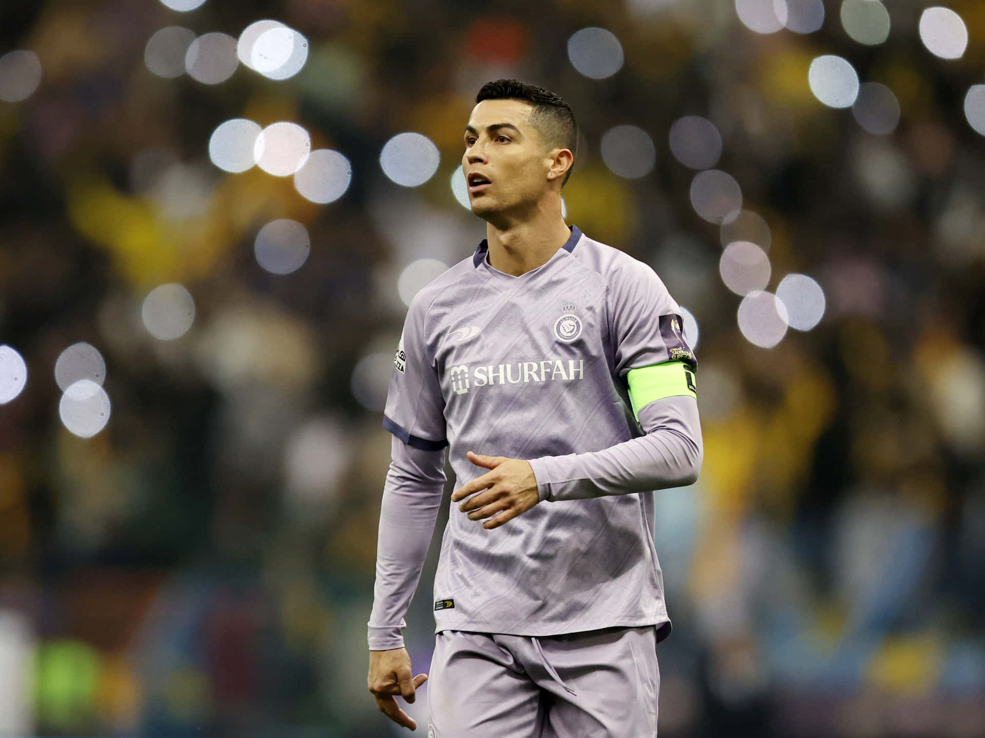 Lastella Della Juventus Cristiano Ronaldo Rimane Concentrato Sull'obiettivo.