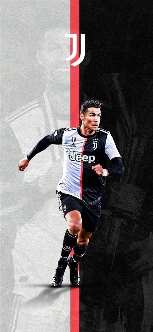 Cristiano Ronaldo Portugal Juventus Running Wallpaper