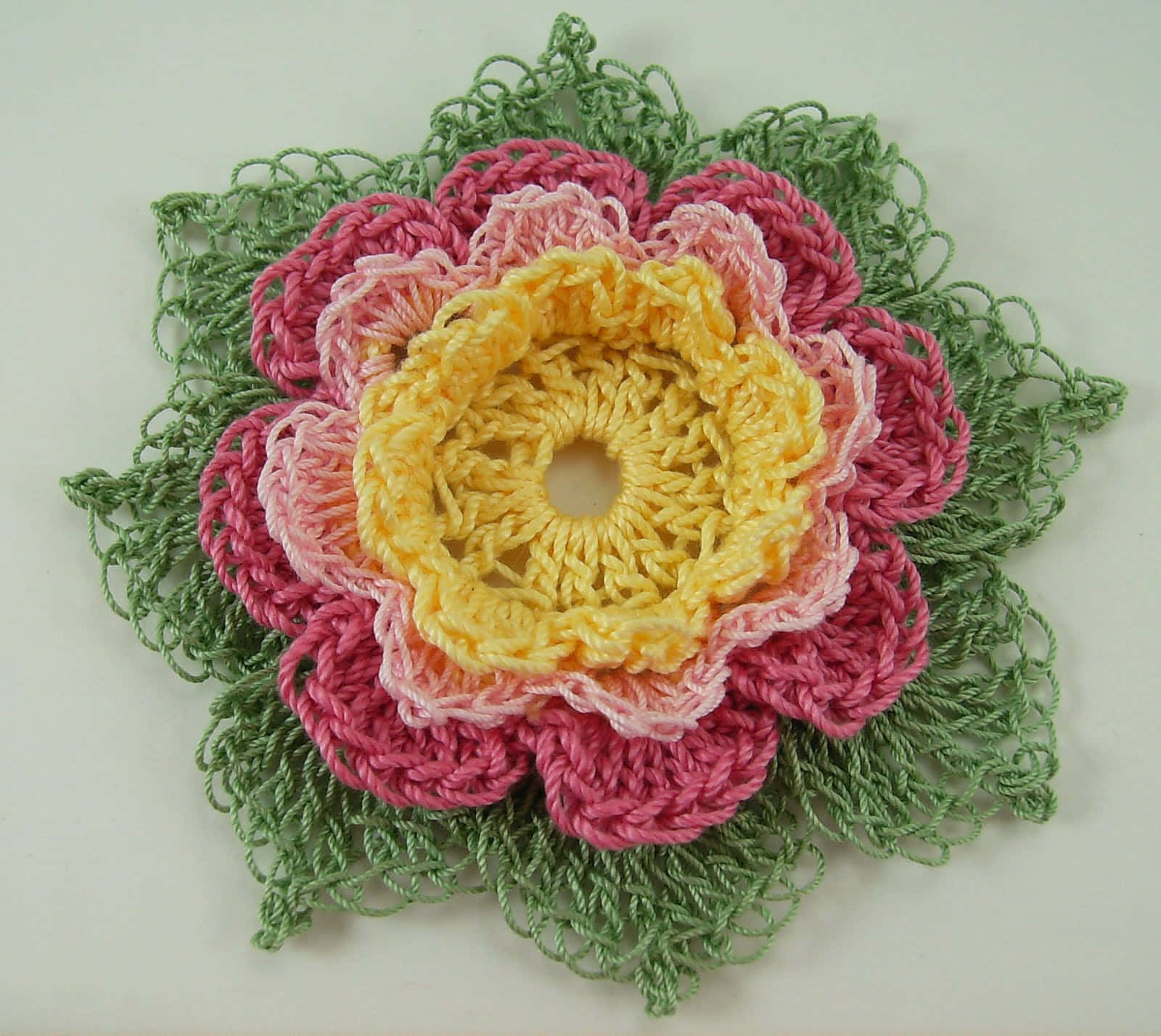 Pretty Flower Crochet Picture