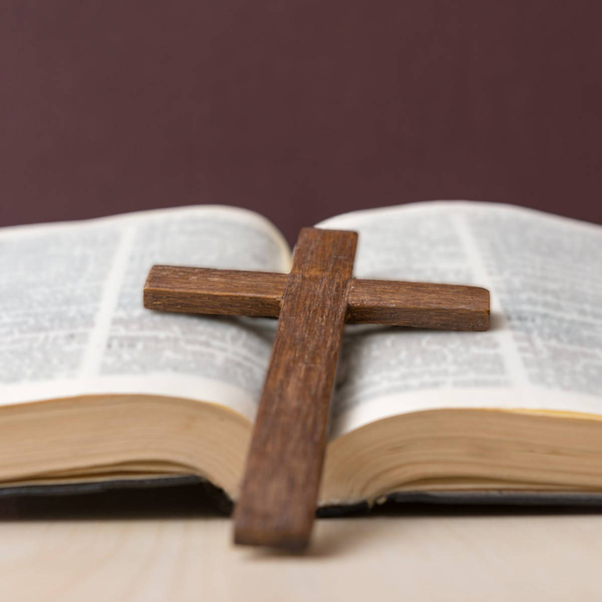 Cross And The Bible In The Christianity Religion Wallpaper