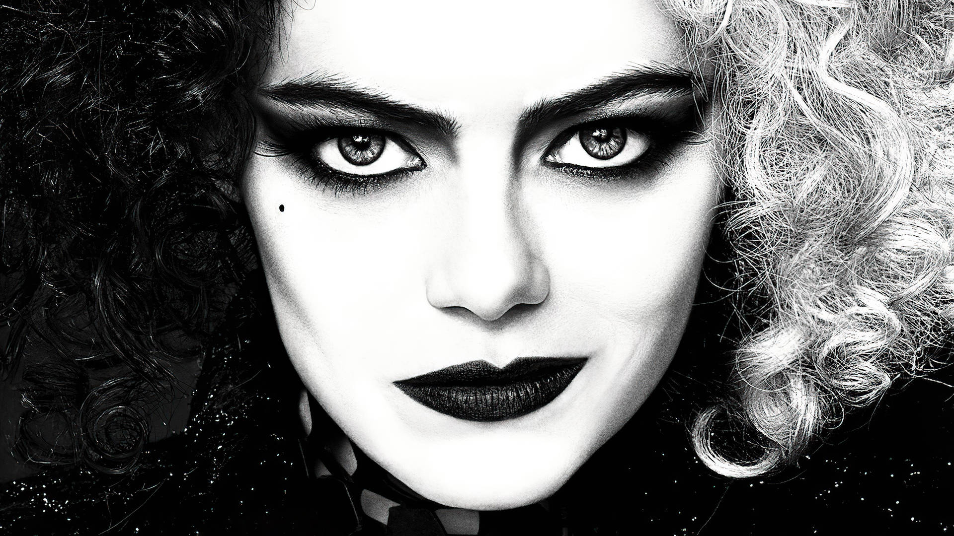 Cruella 2021 Black And White Close-up Background